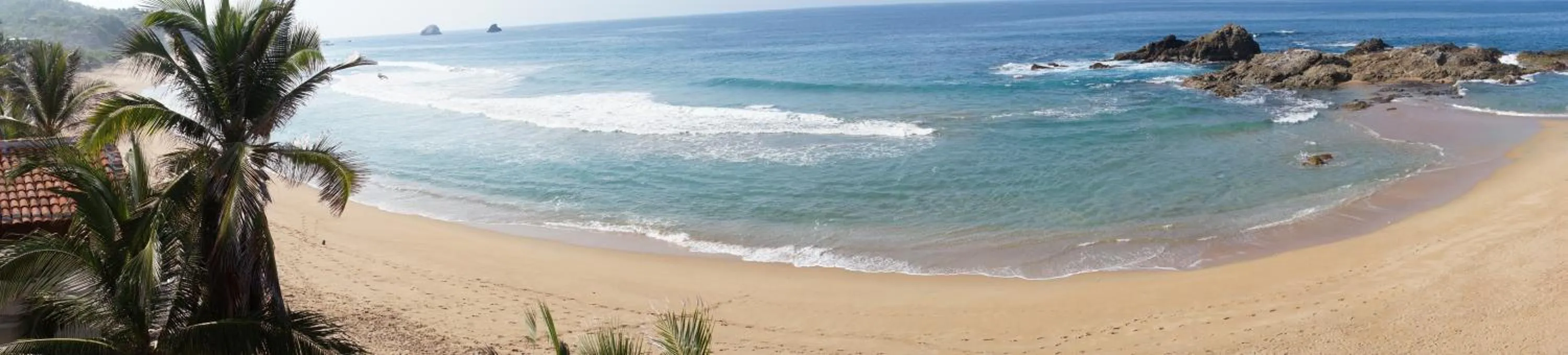 Beach in Hotel Paraíso del Pescador by Rotamundos