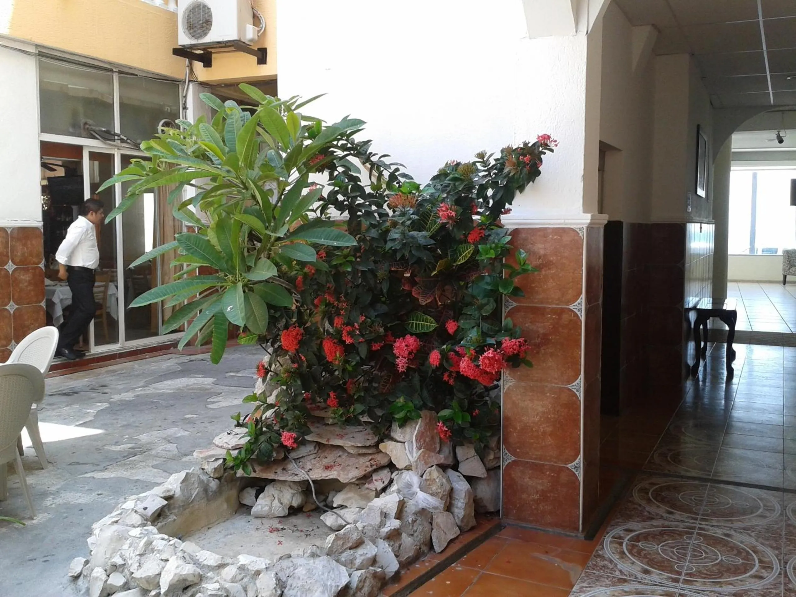 Patio in Hotel Real del Mar