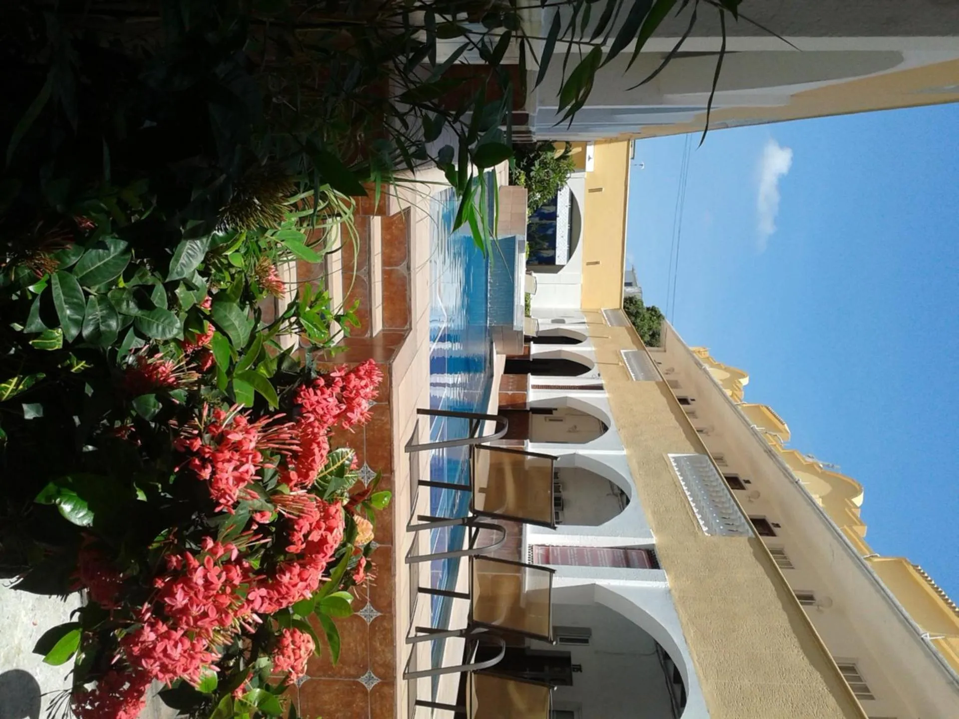 Swimming pool in Hotel Real del Mar