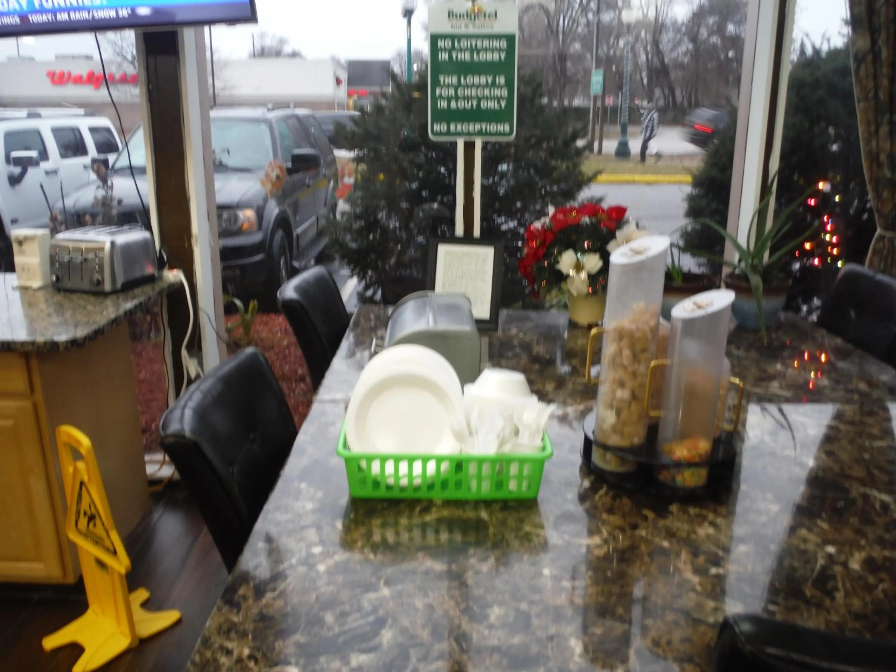 Breakfast in Budgetel Inn & Suites Hotel