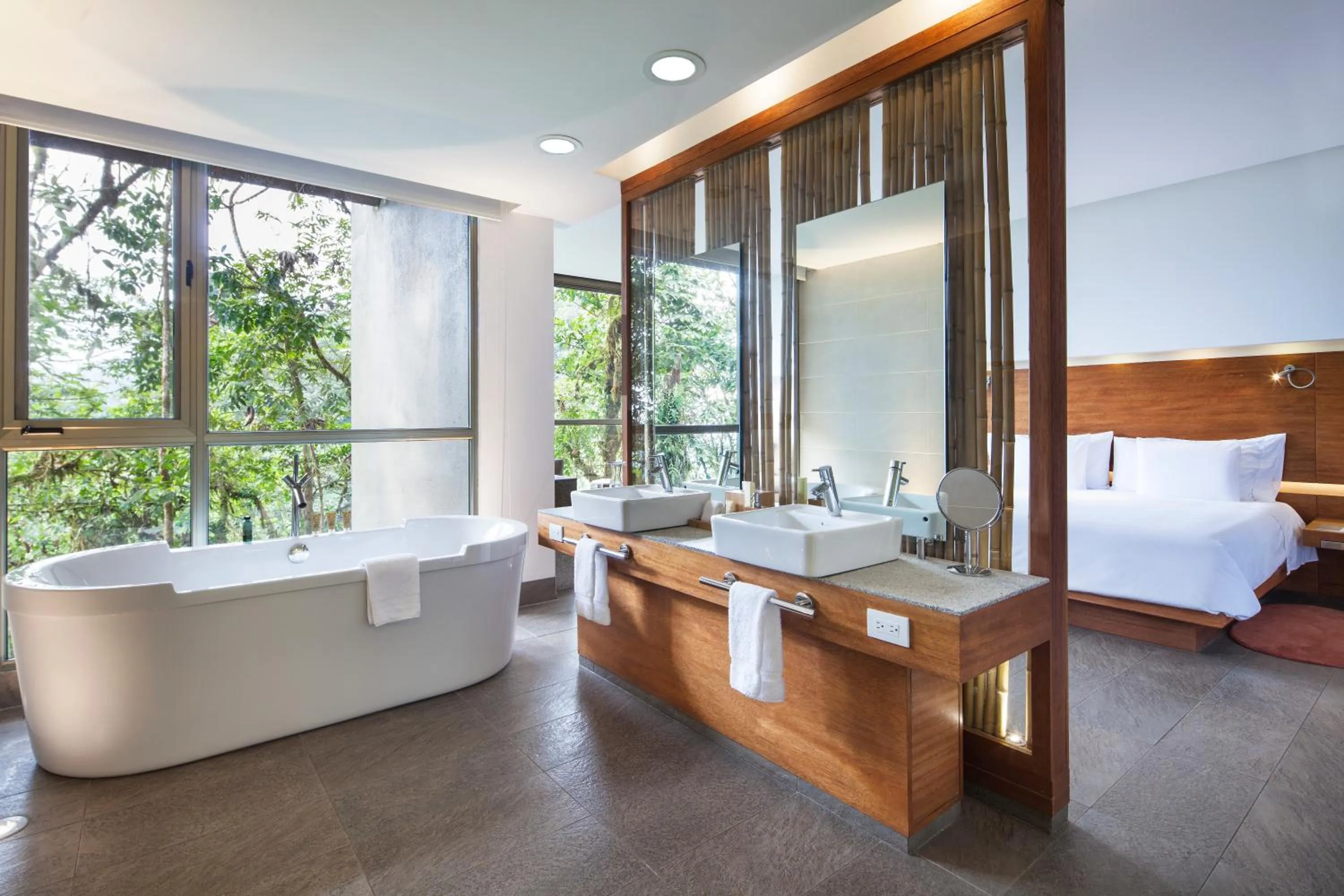 Bathroom in Mashpi Lodge
