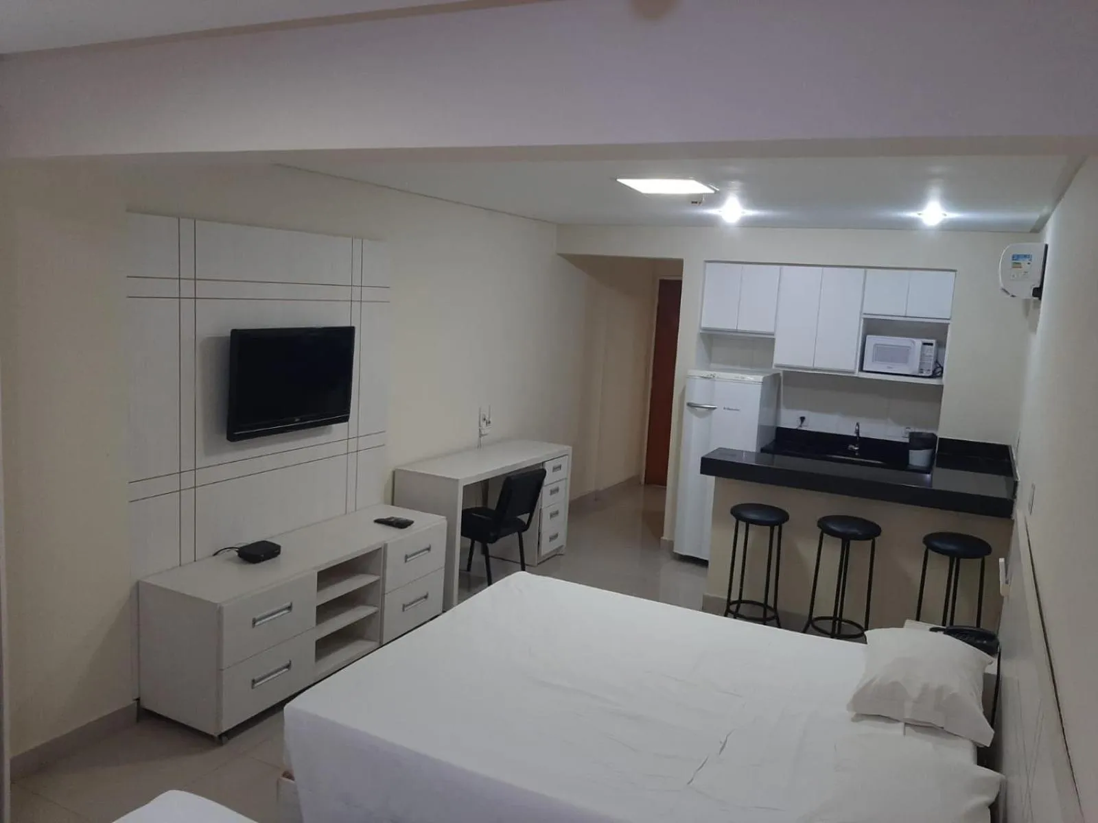 Bed in Garvey Park Hotel