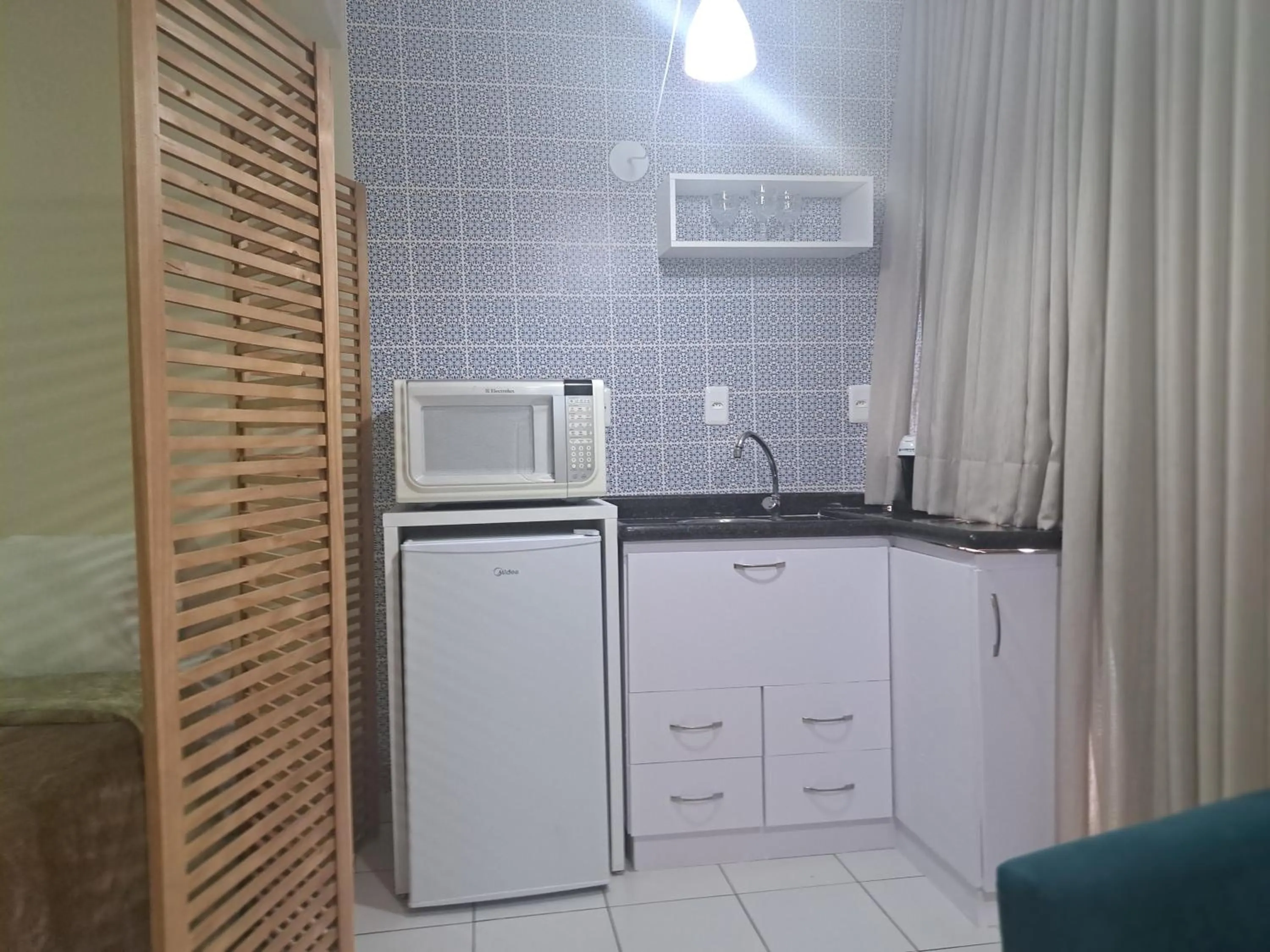 Kitchen or kitchenette in Garvey Park Hotel