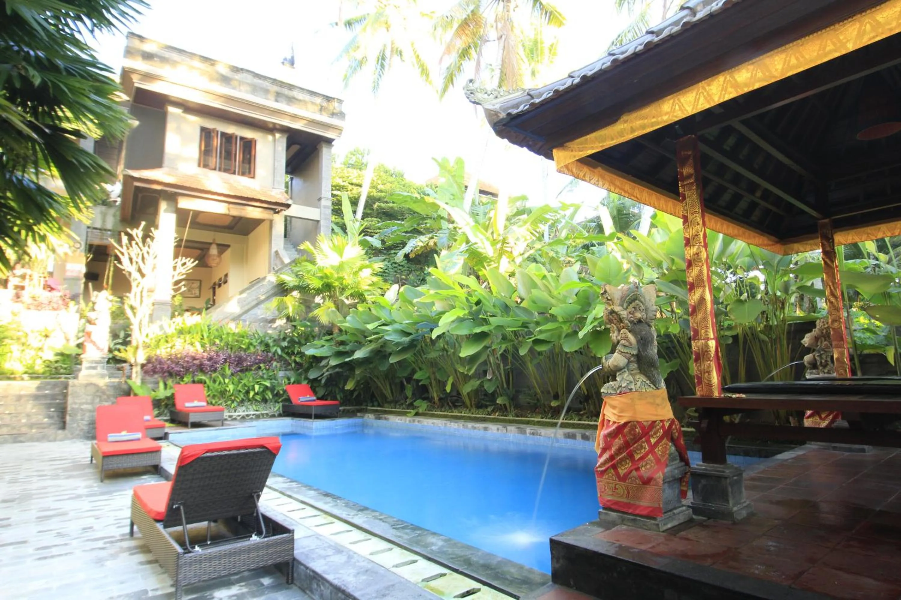 Day in Alam Terrace Cottages