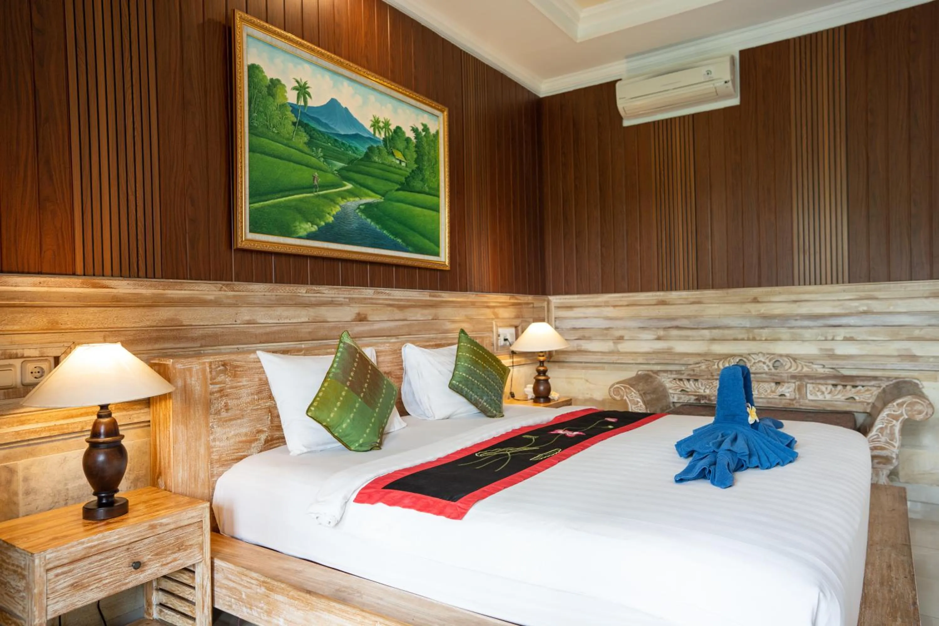 Property building, Bed in Alam Terrace Cottages