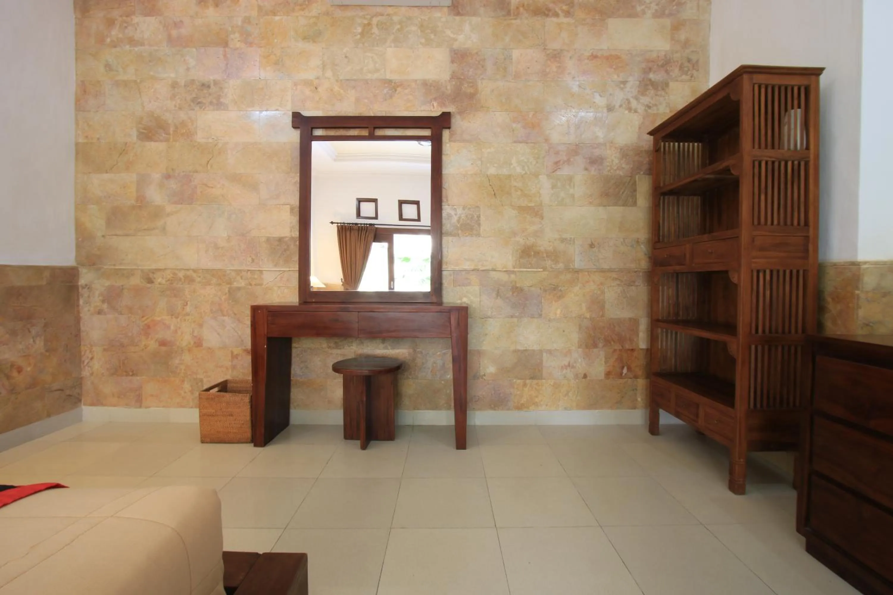 Decorative detail in Alam Terrace Cottages