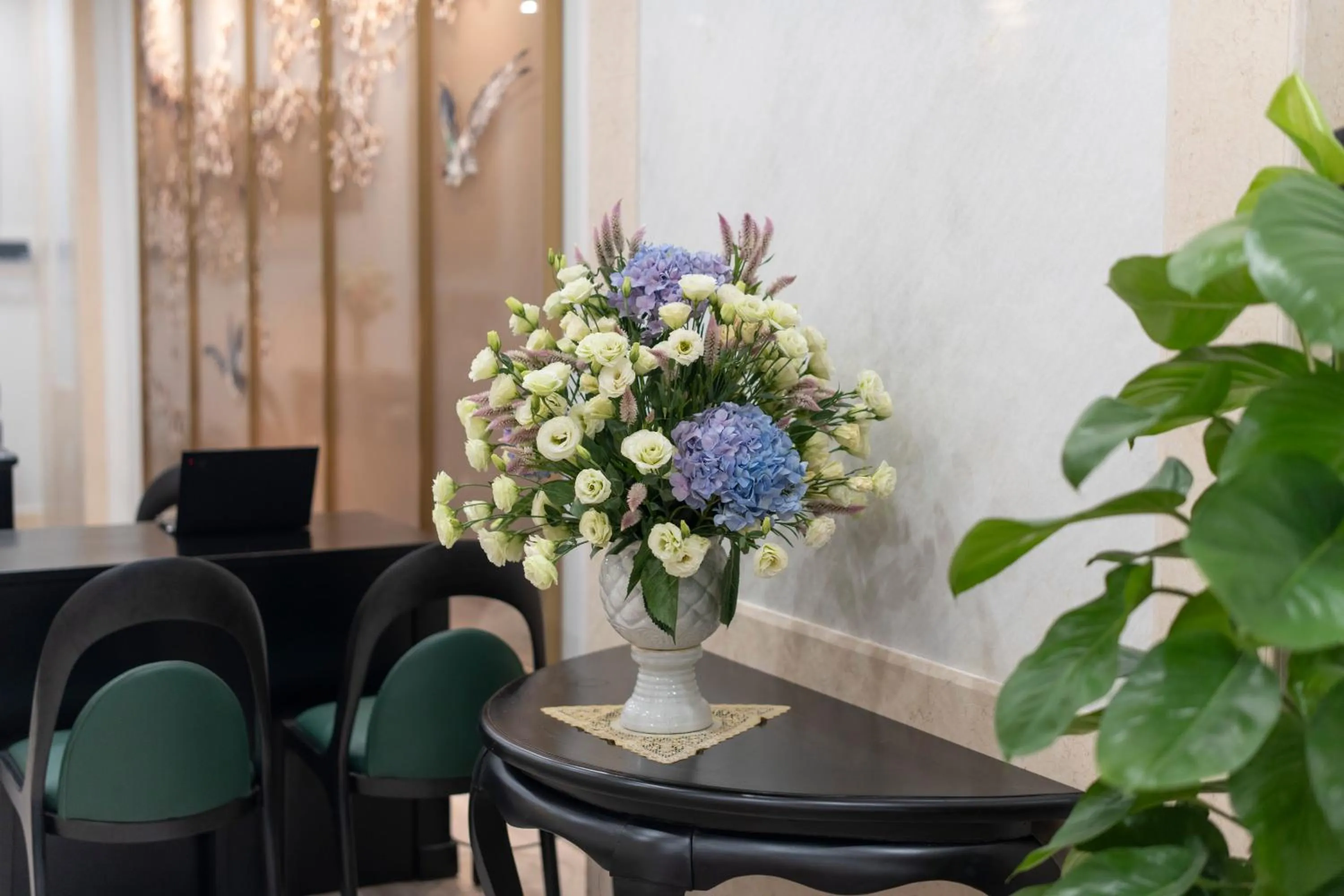 Lobby or reception in SQ Hang Gai Hotel & Spa