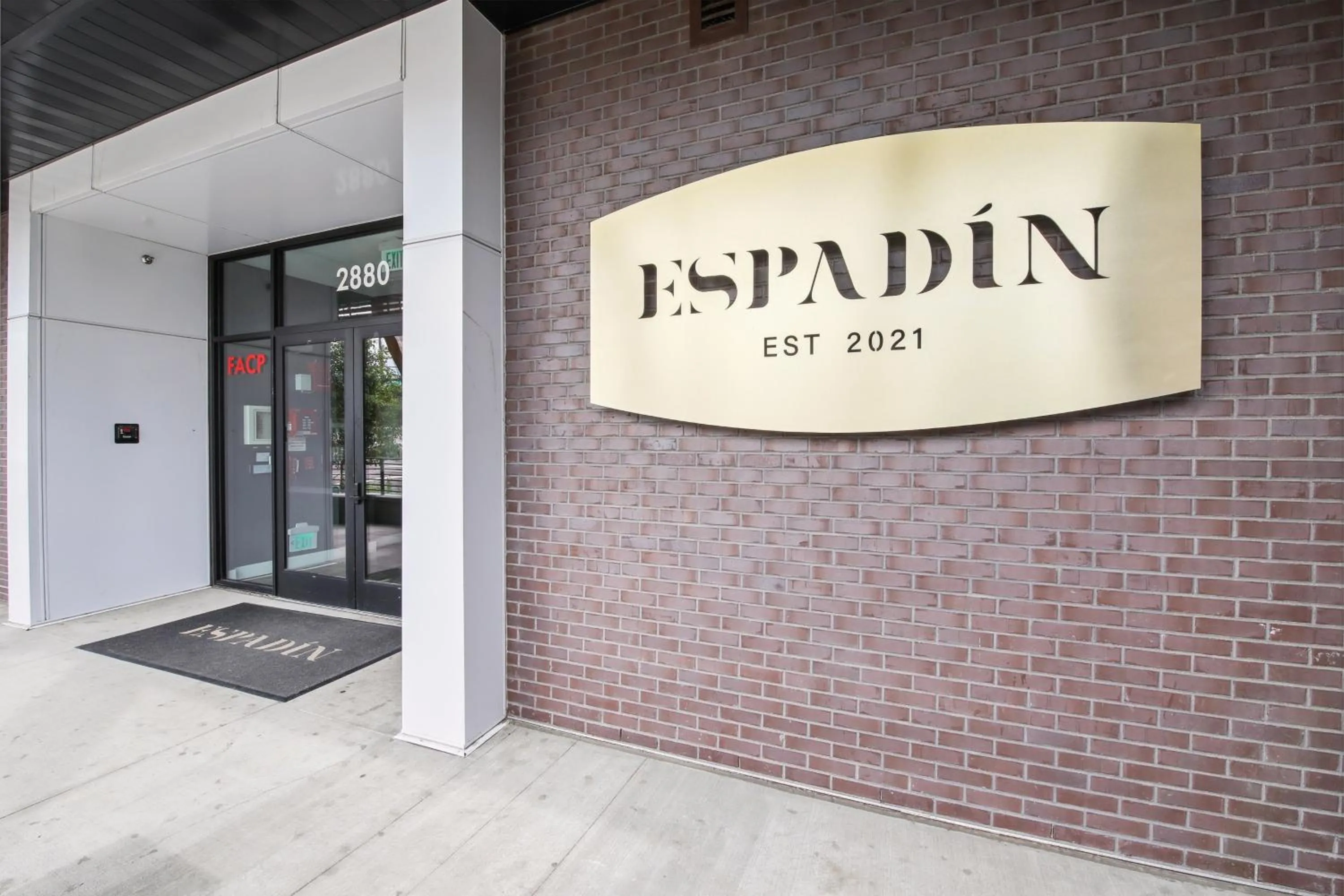 Bold & Elevated | Espadin LoHi