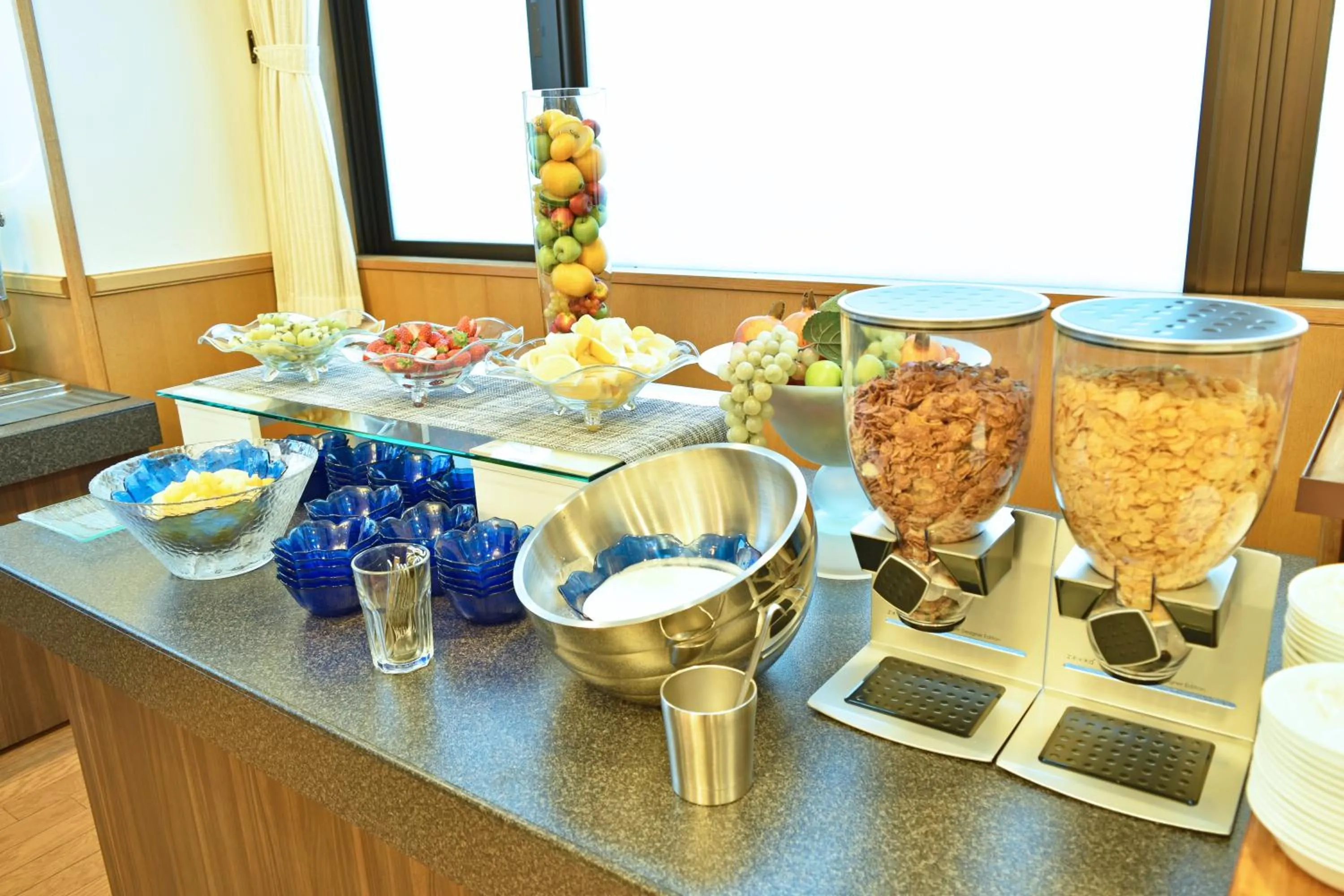 Buffet breakfast in Niseko Park Hotel