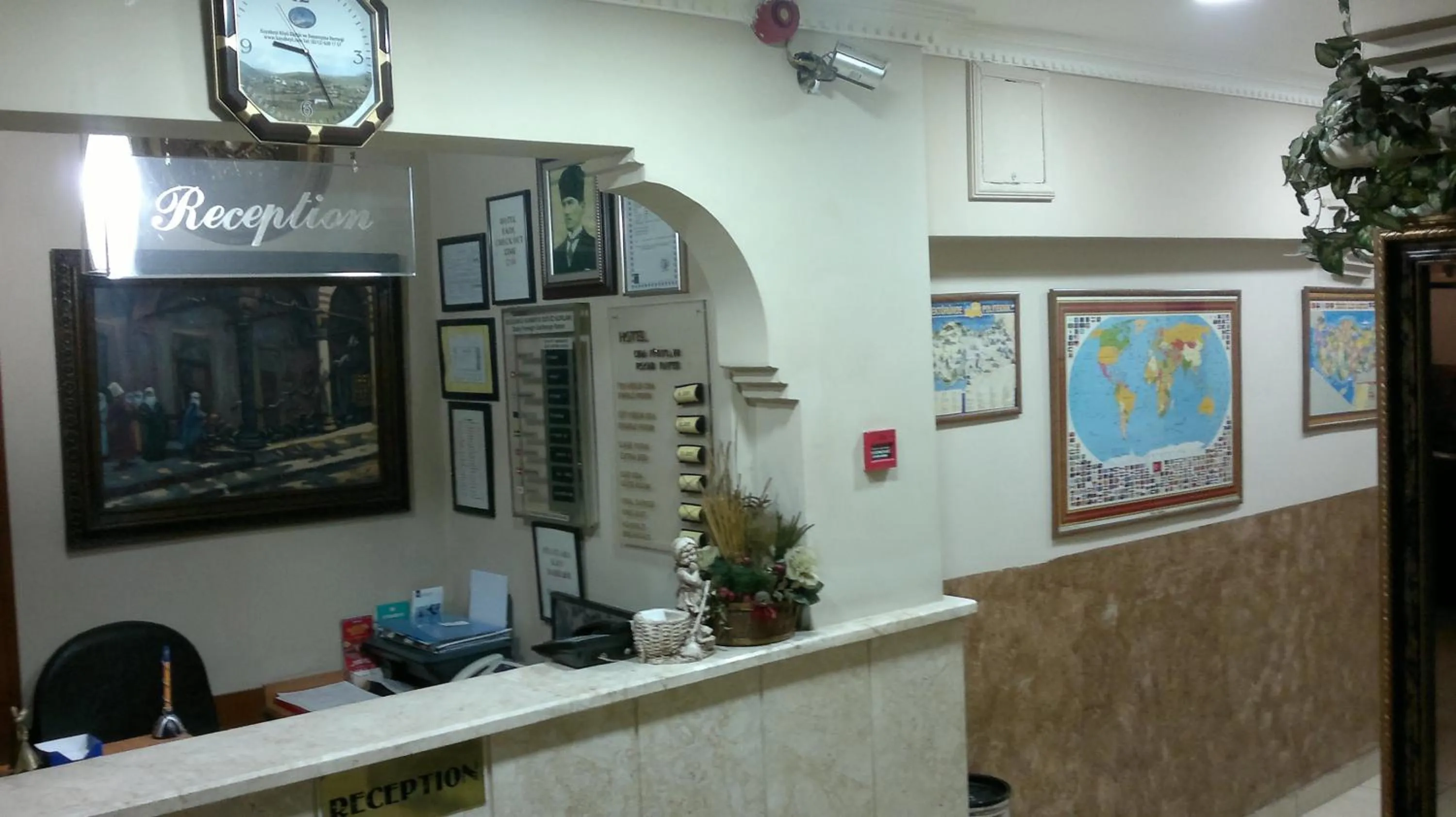 Lobby or reception in Hotel Ekol