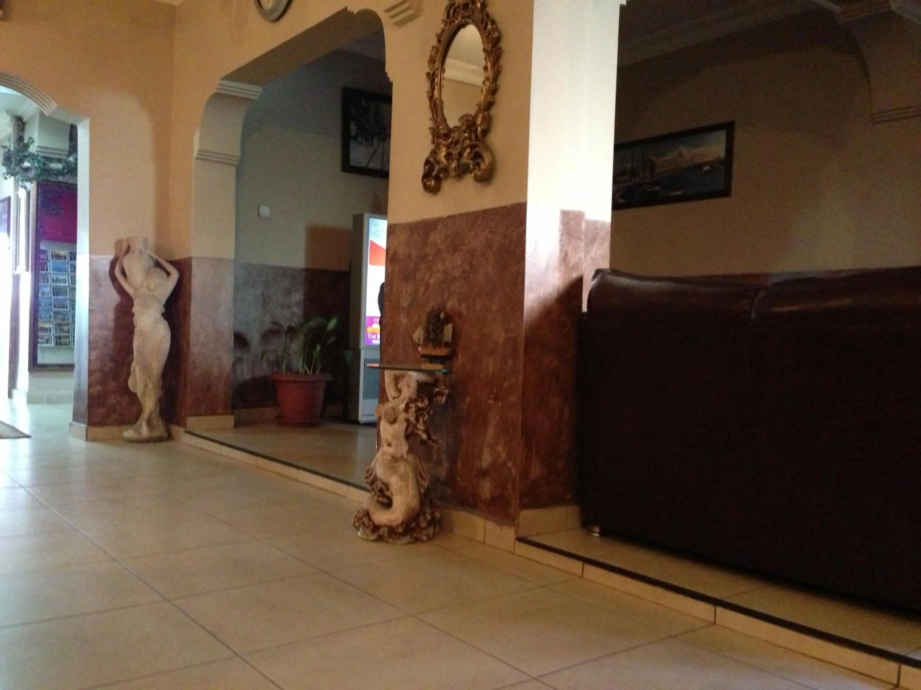 Lobby or reception in Hotel Ekol