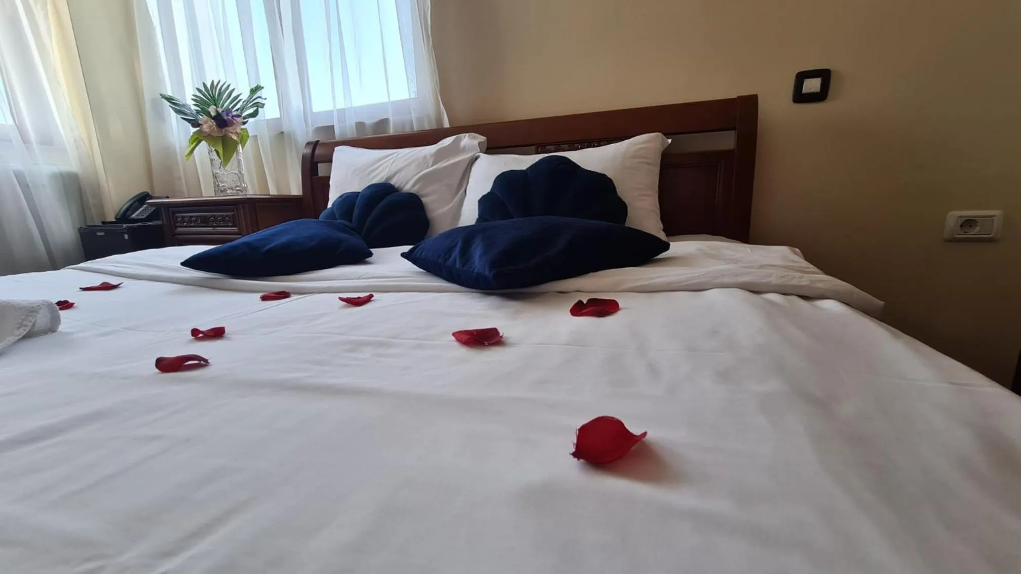 Photo of the whole room, Bed in El Locanda Boutique Hotel