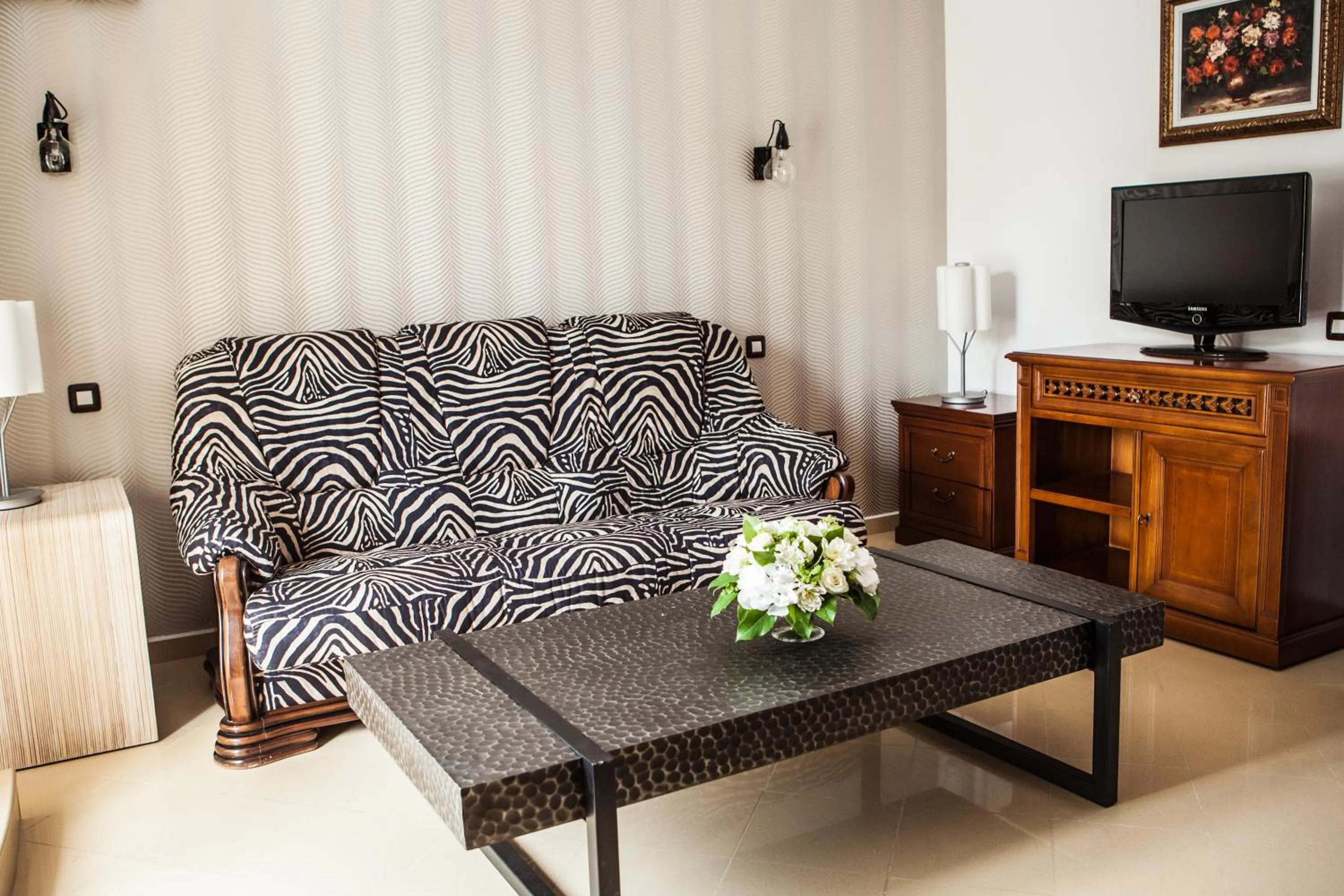 Living room in El Locanda Boutique Hotel