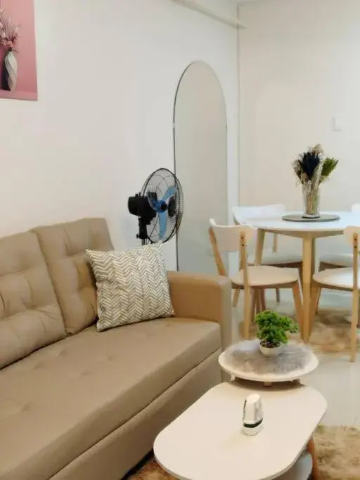 2BR Condo by Coco's Haven 2BR Condo by Coco's Haven