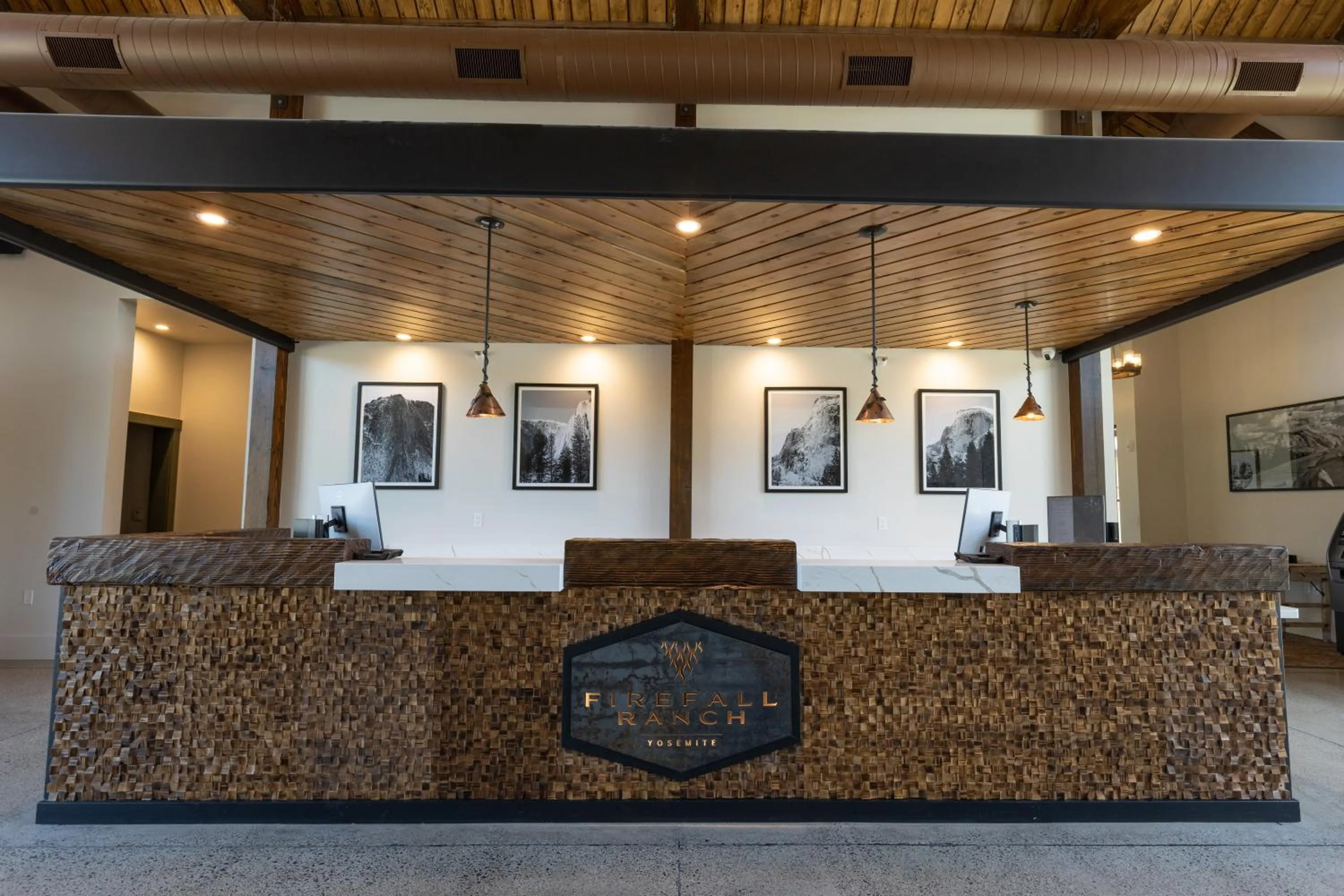Lobby or reception in Firefall Ranch Yosemite