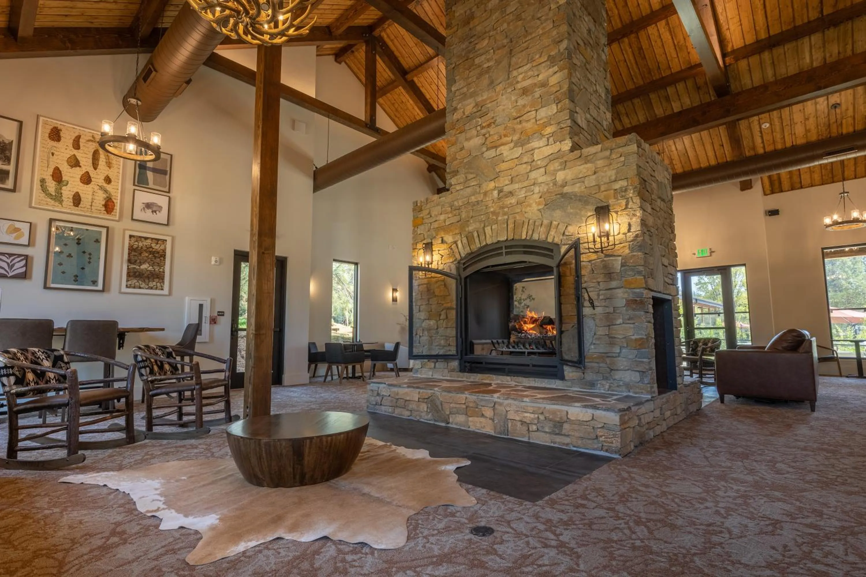 Lounge or bar in Firefall Ranch Yosemite