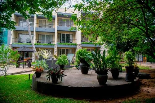 Miridiya Lake Resort