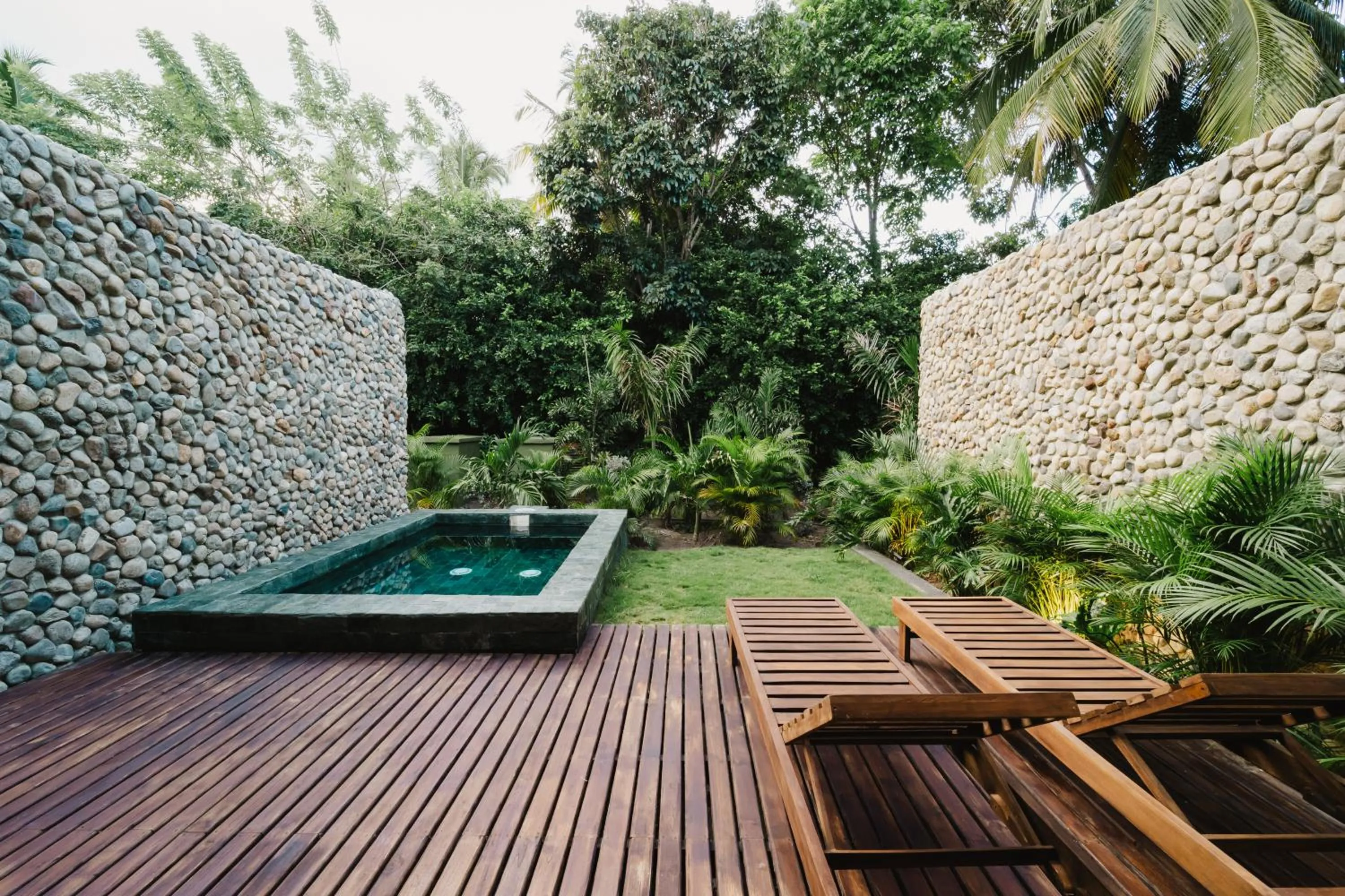 Natural landscape in Naio Hotel y Villas By OxoHotel