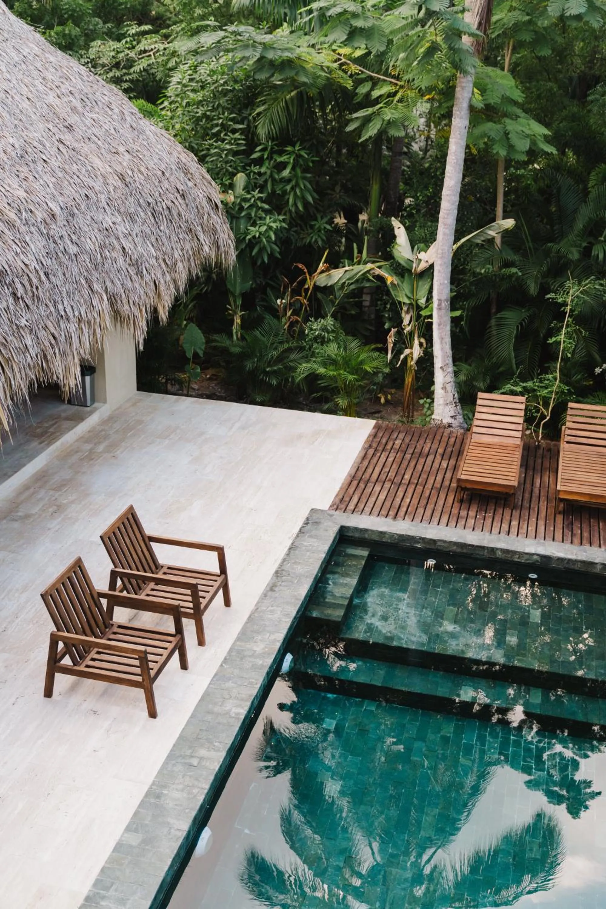 Pool view in Naio Hotel y Villas By OxoHotel