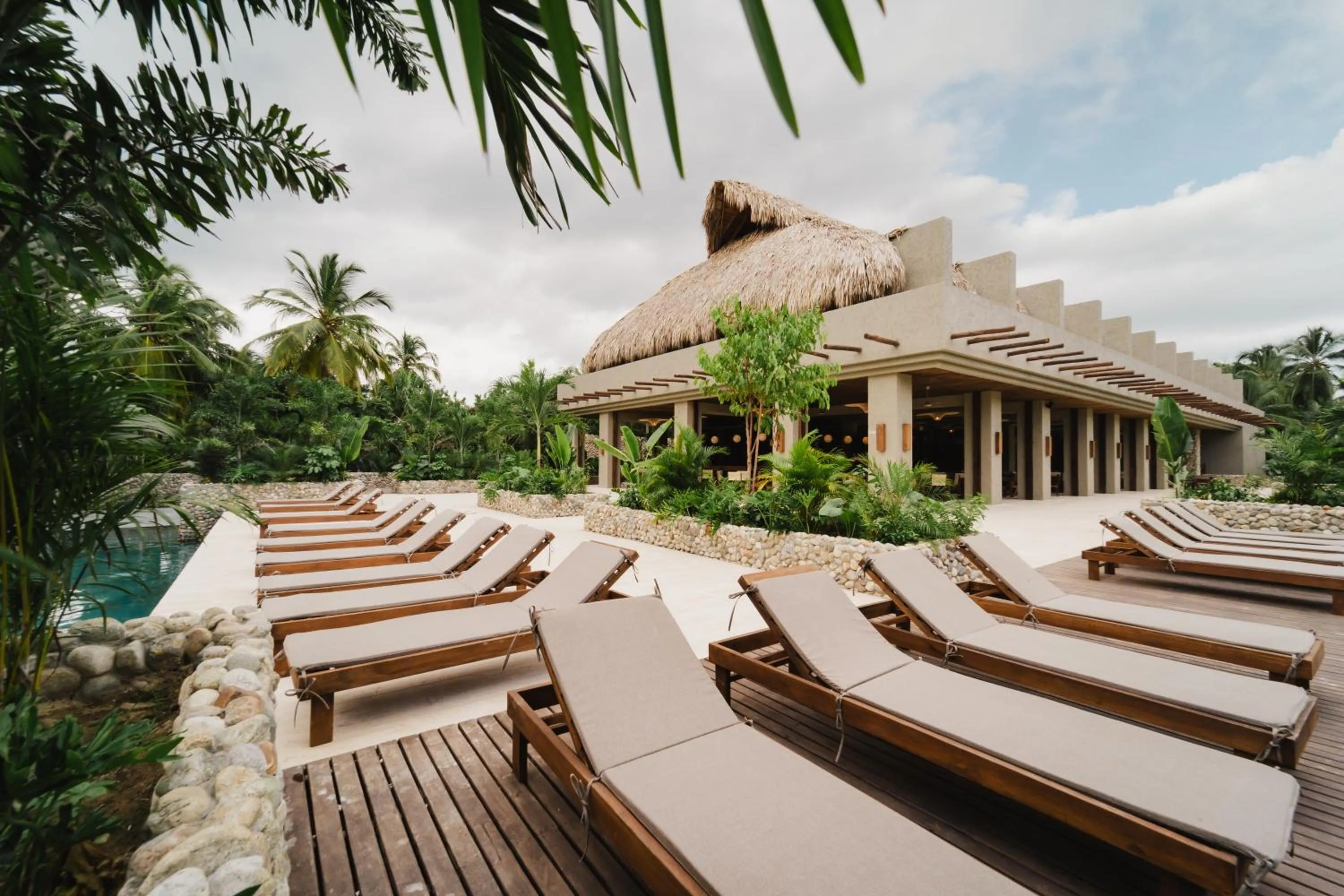 Swimming pool in Naio Hotel y Villas By OxoHotel