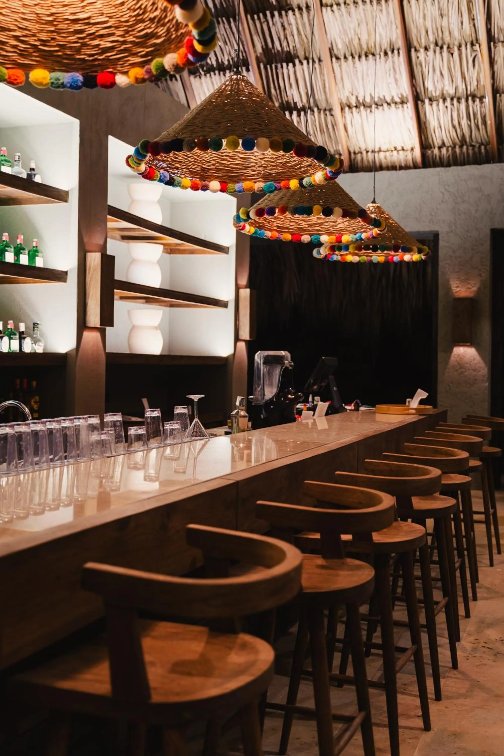 Restaurant/places to eat in Naio Hotel y Villas By OxoHotel