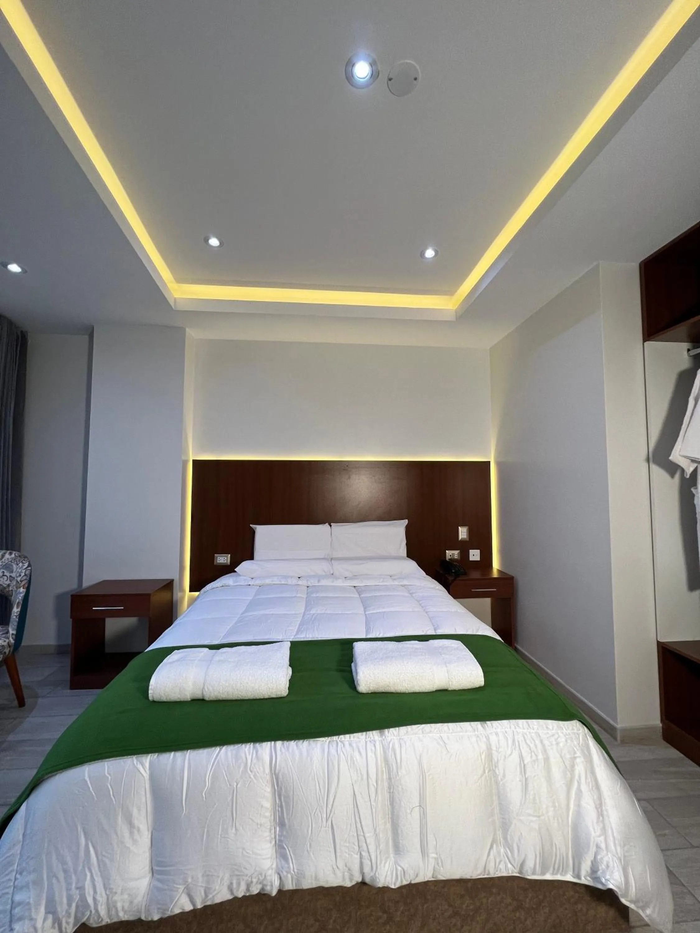 Bed in EL ALAMO, EJECUTIVO Y SPA