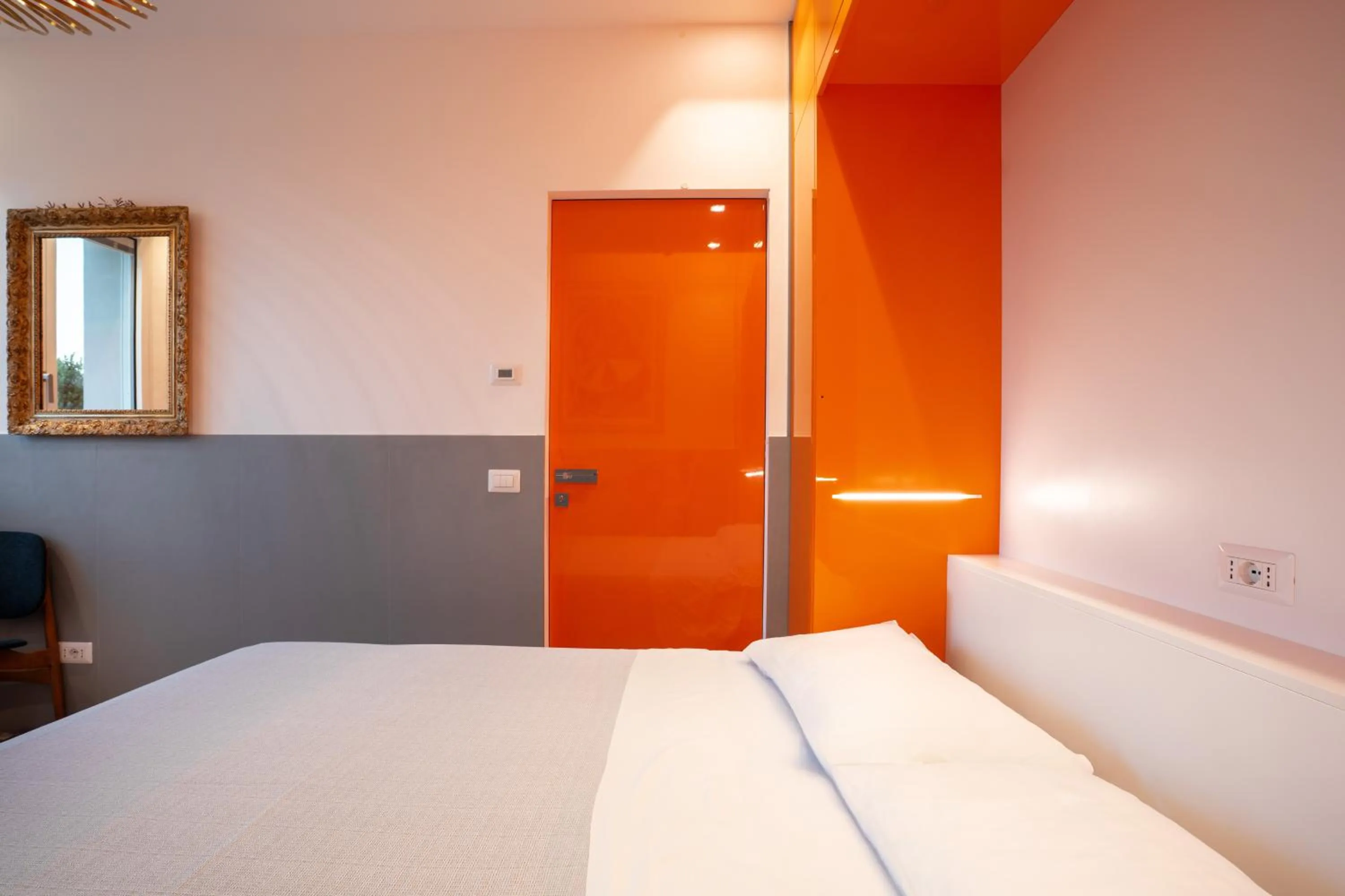 Photo of the whole room, Bed in Villa Dell' Artista - Villa Anna