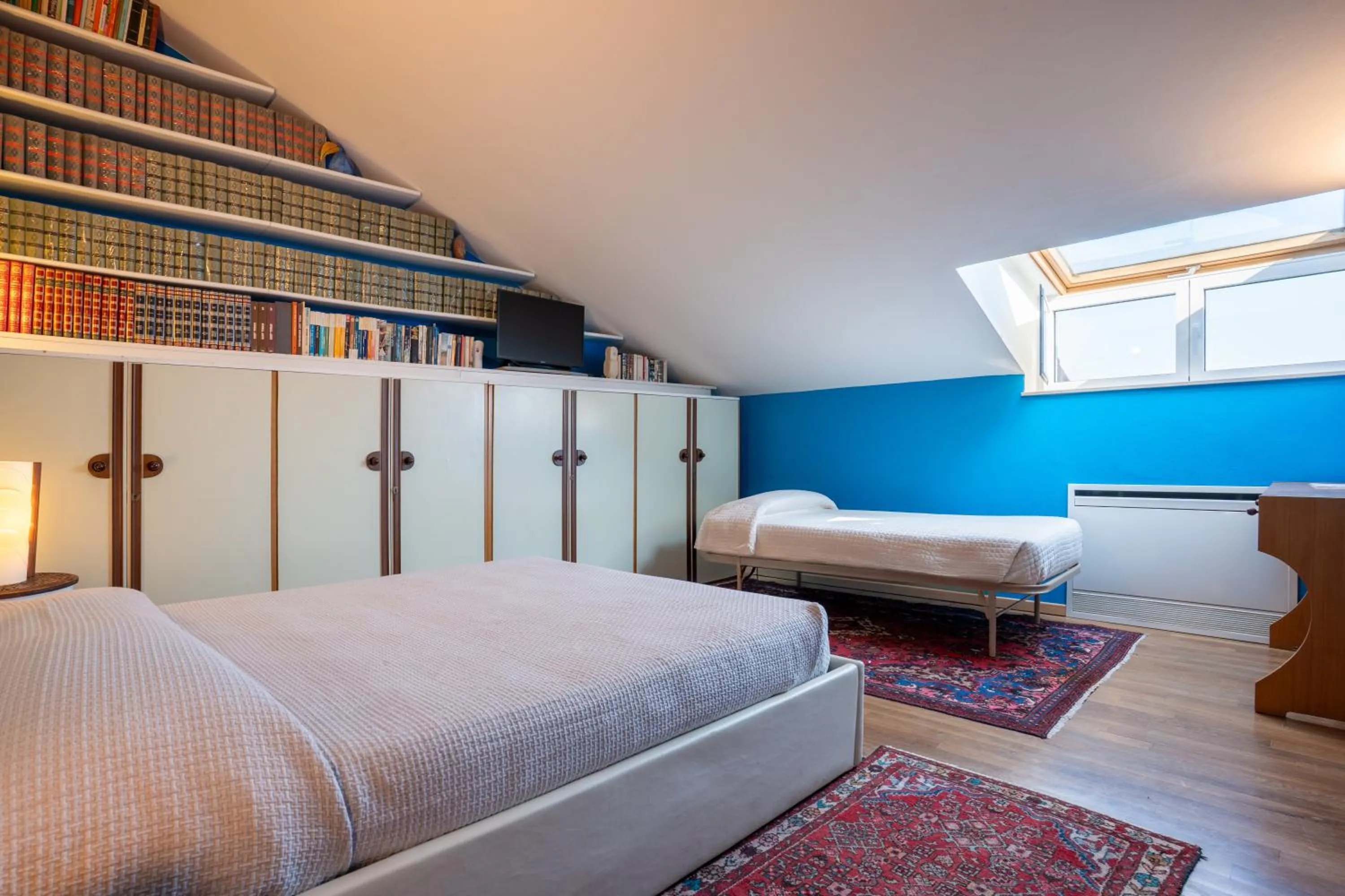 Photo of the whole room, Bed in Villa Dell' Artista - Villa Anna