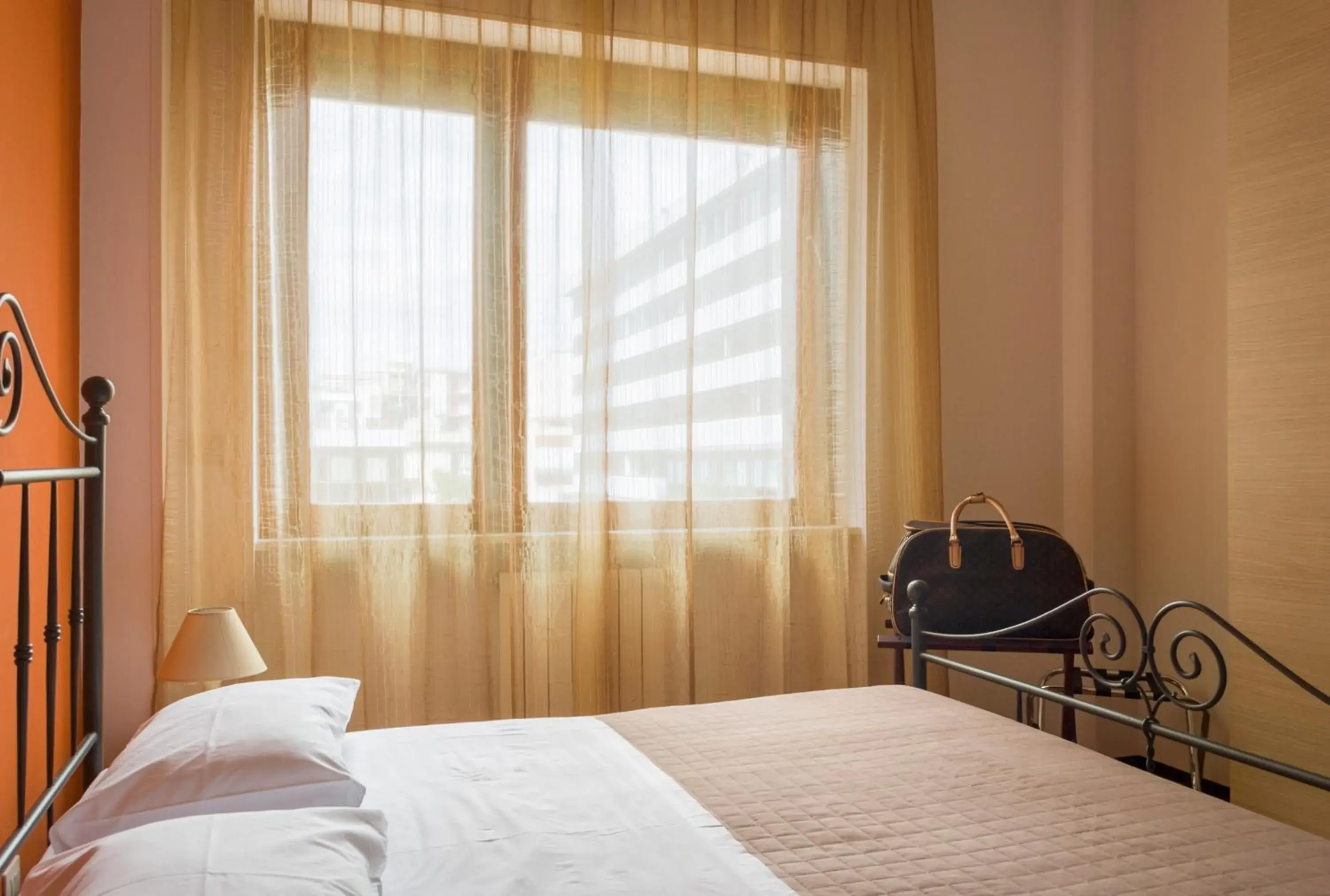 Triple Room with Private Bathroom - single occupancy in Il Tacco Dello Stivale Triple Room with Private Bathroom - single occupancy in Il Tacco Dello Stivale
