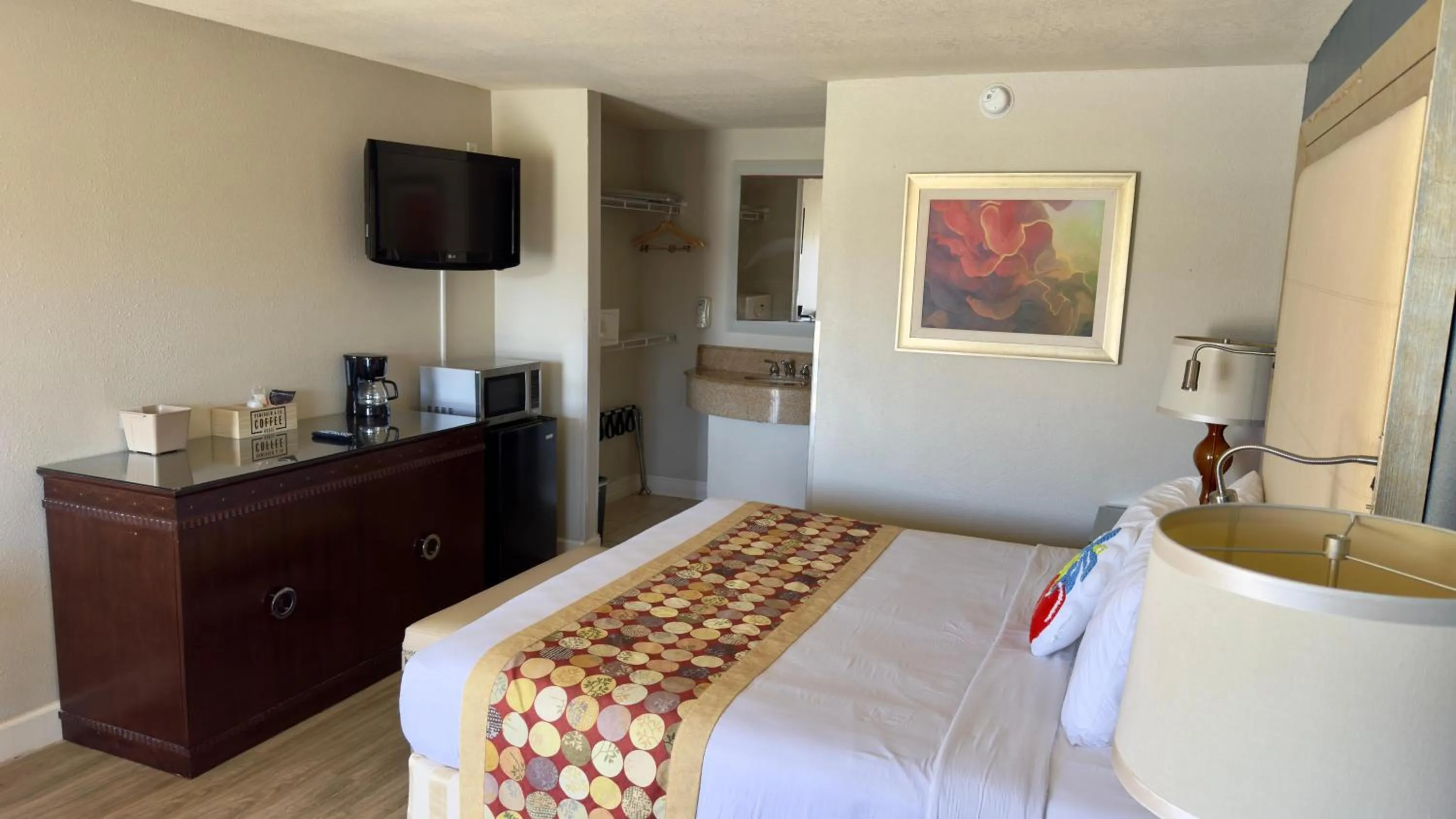 Bedroom, Bed in Hotel Monte Carlo