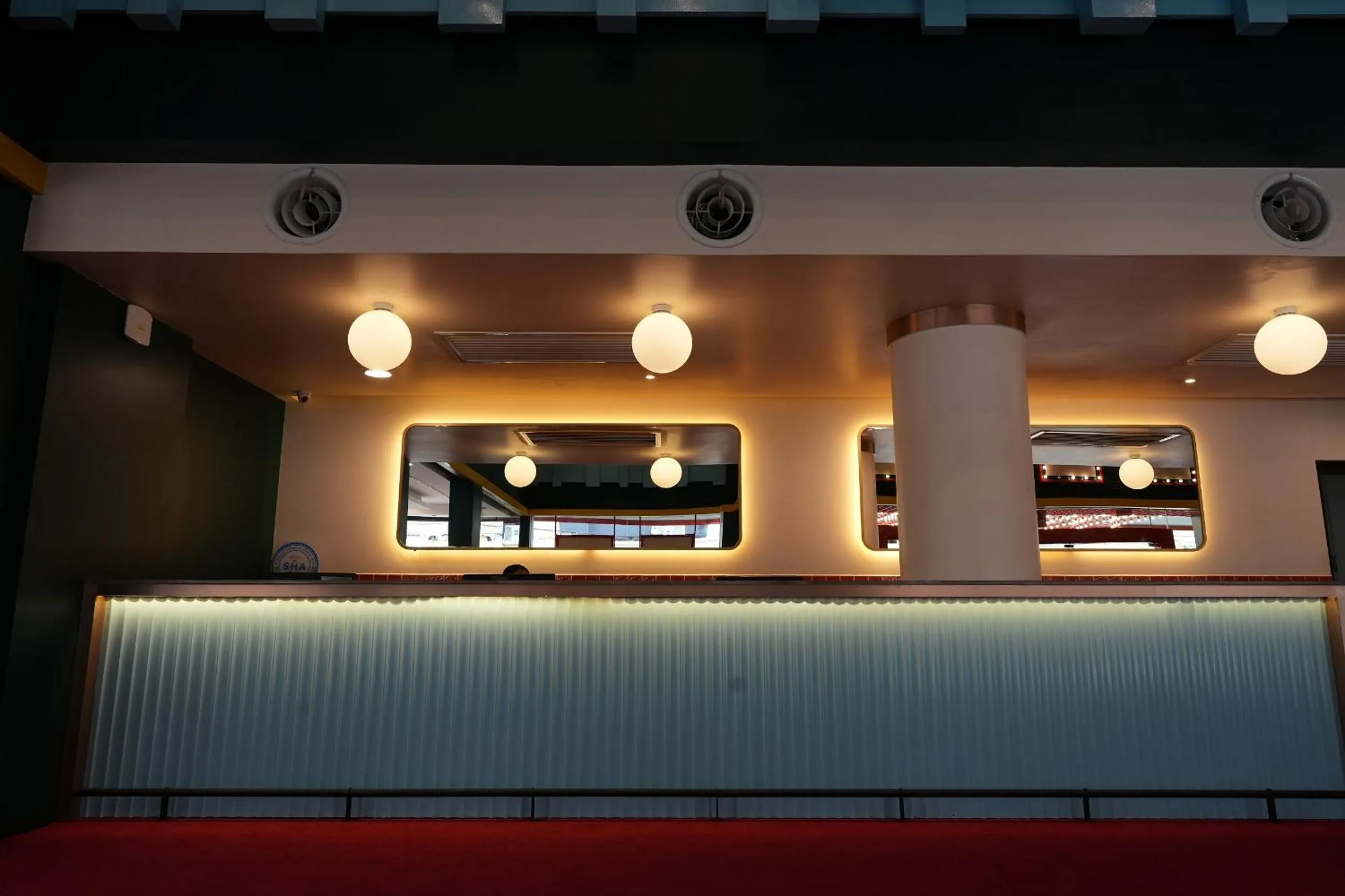 NW 4896 Theater Hotel