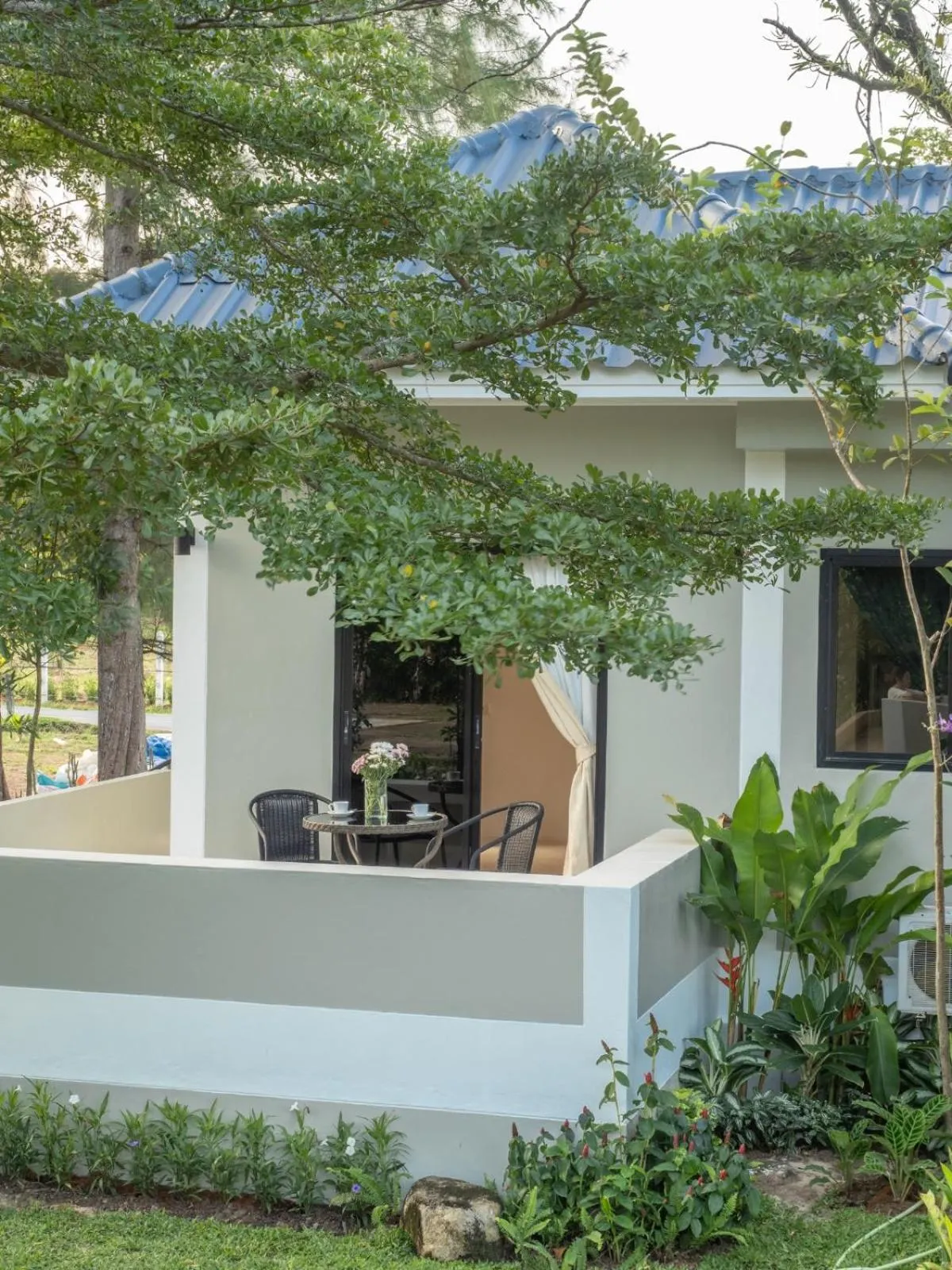 Garden view in Isara Nai Yang resort