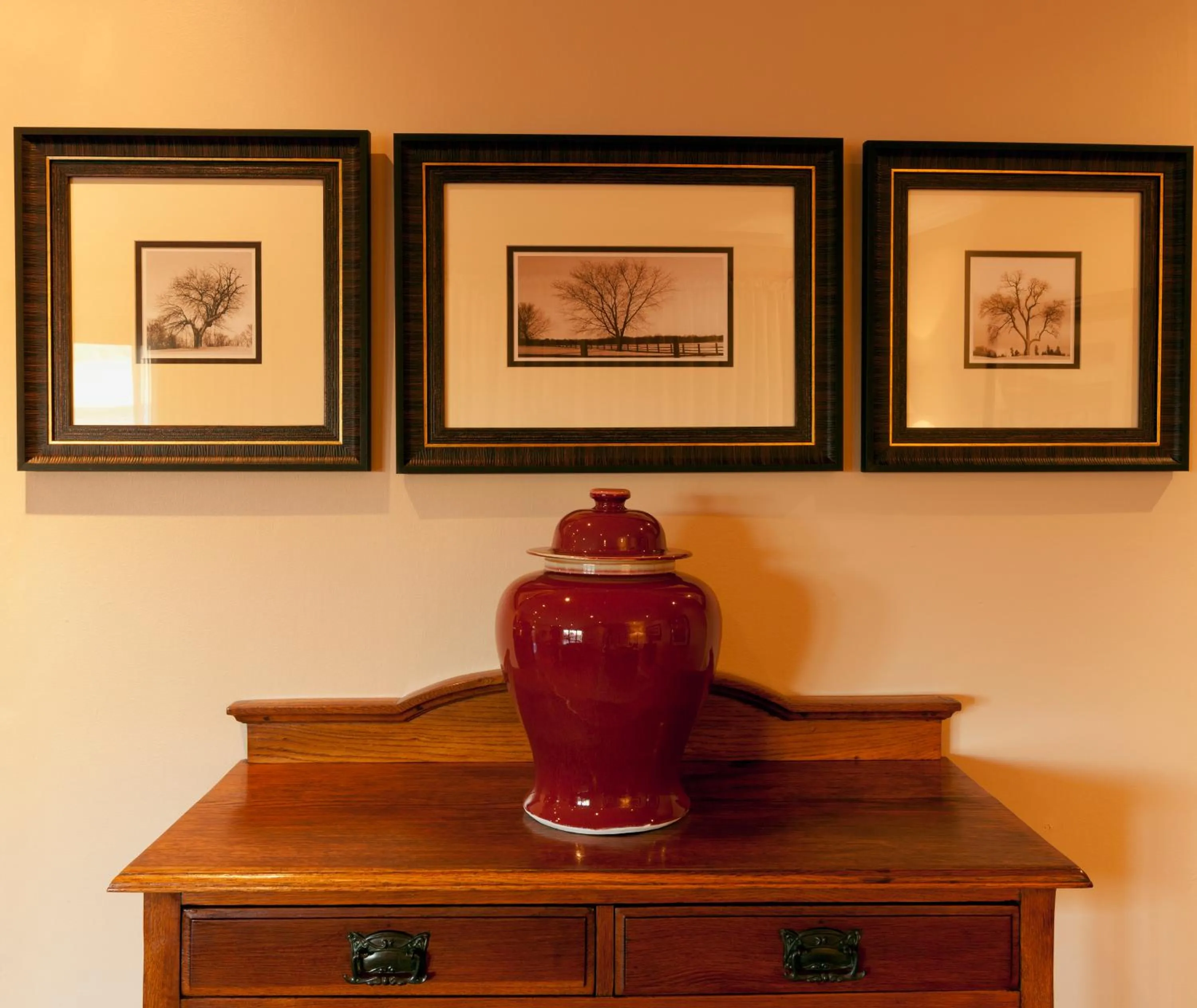 Decorative detail in Whispering Waters