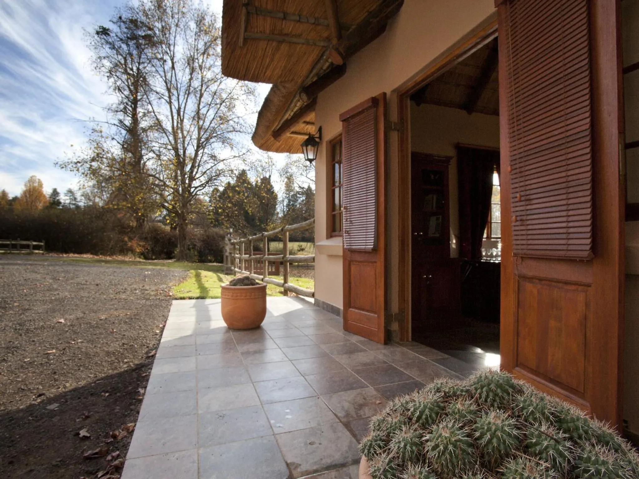 Lobby or reception in Whispering Waters