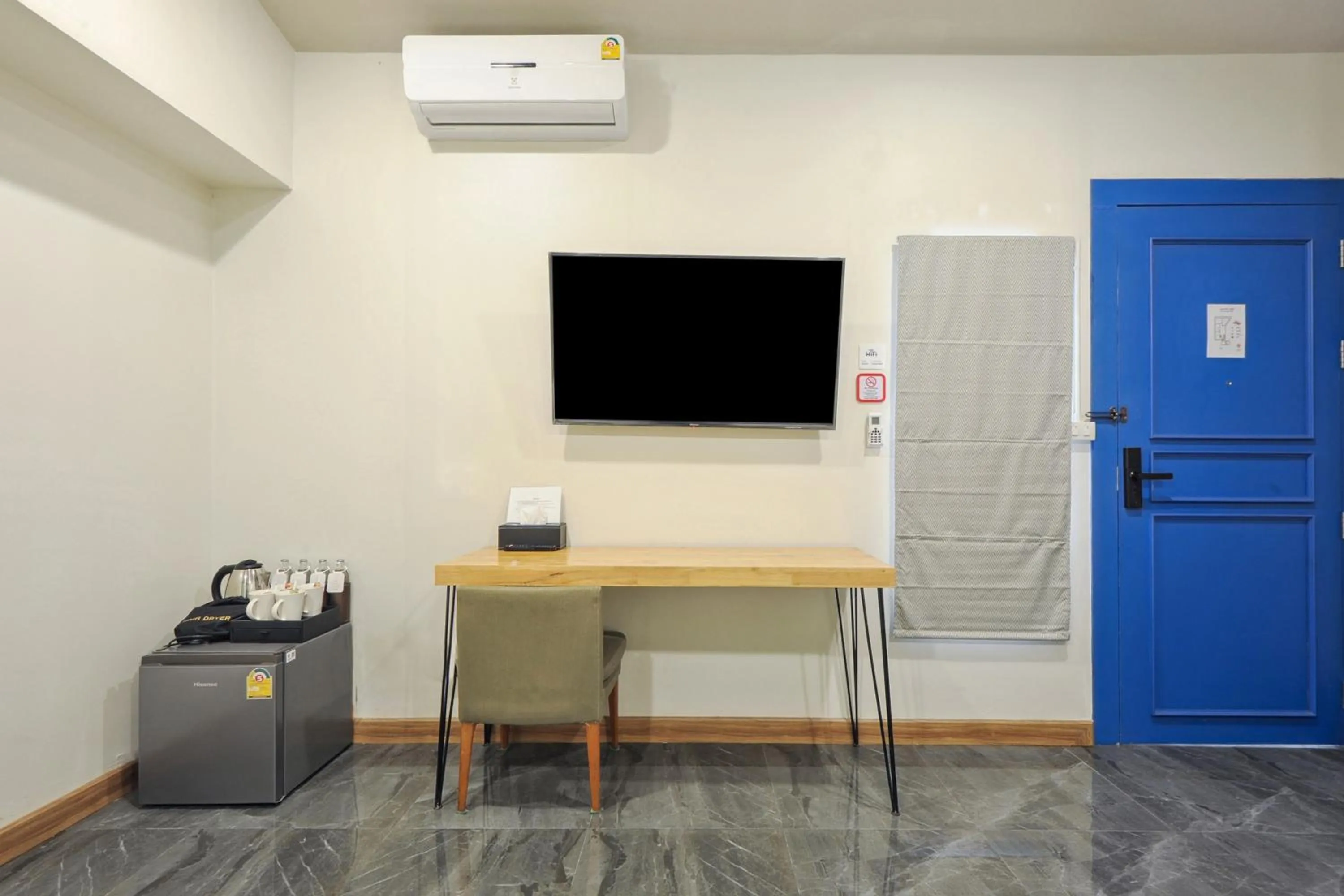 TV and multimedia in Ployburi Boutique Hotel