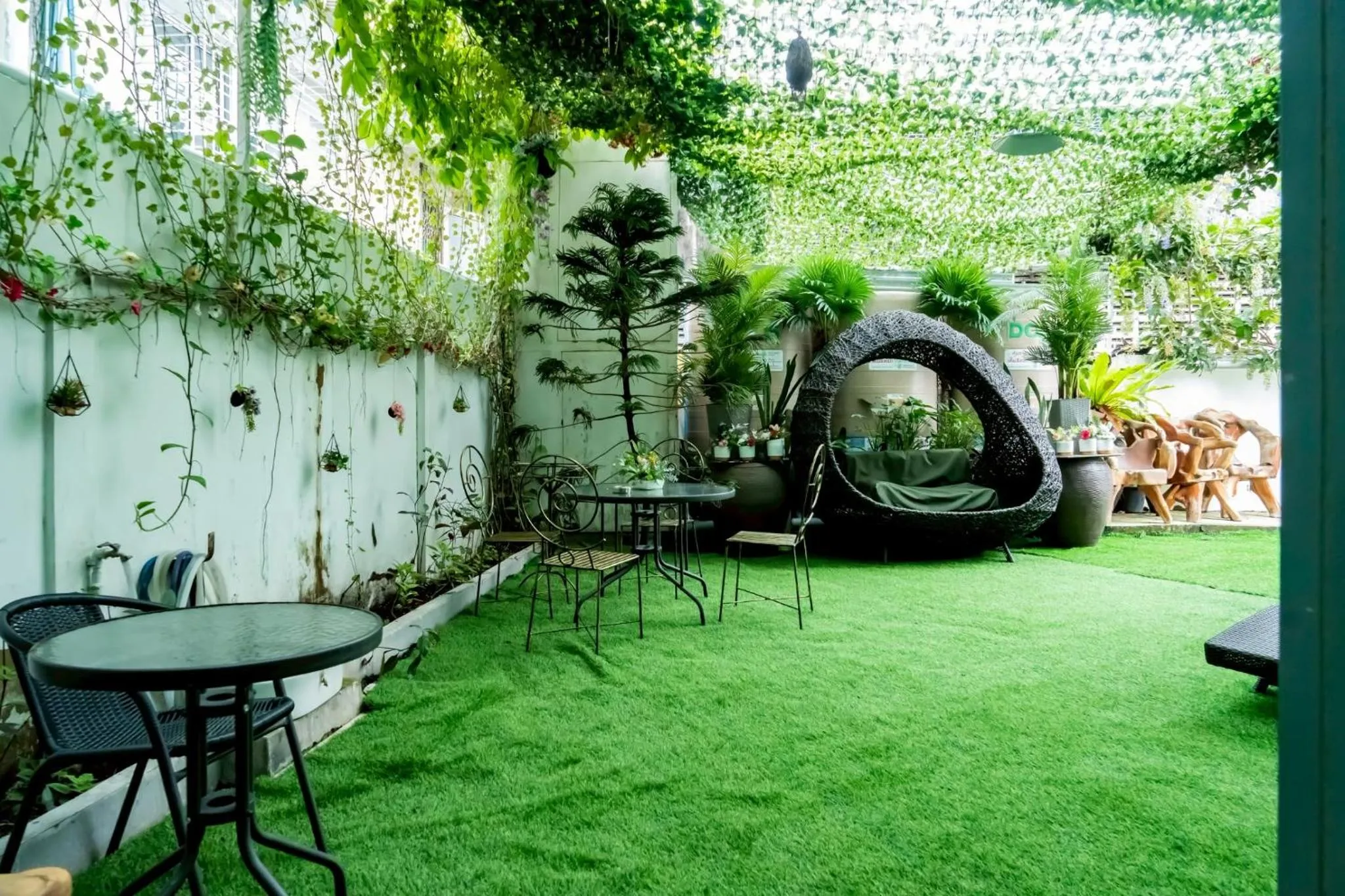 Garden in Ployburi Boutique Hotel