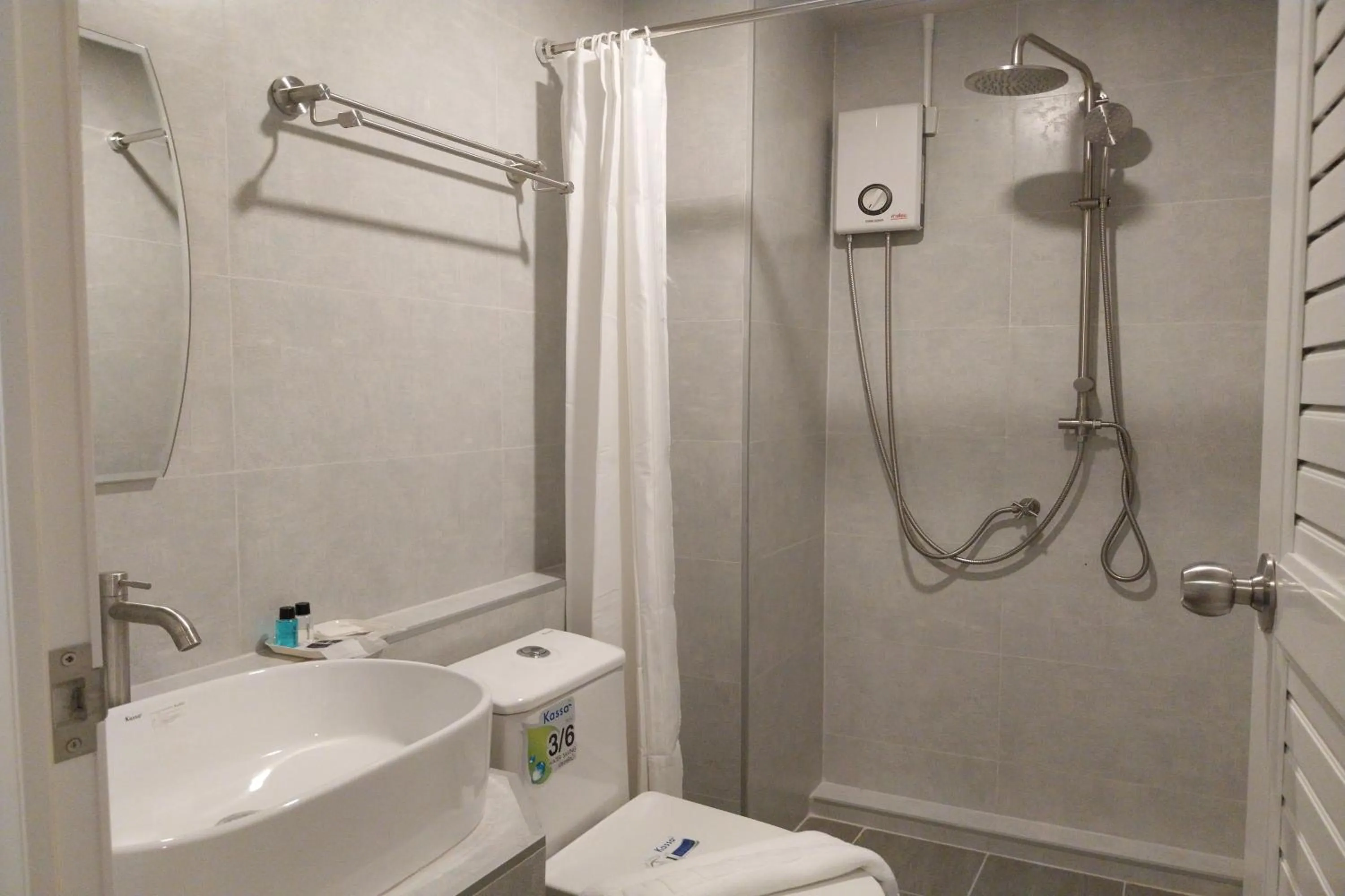 Bathroom in Ployburi Boutique Hotel