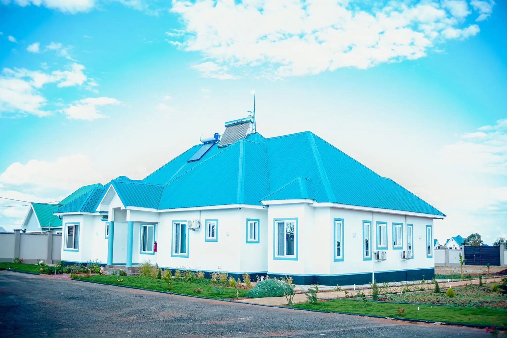 Property building in Teranga Lodge and Restaurant