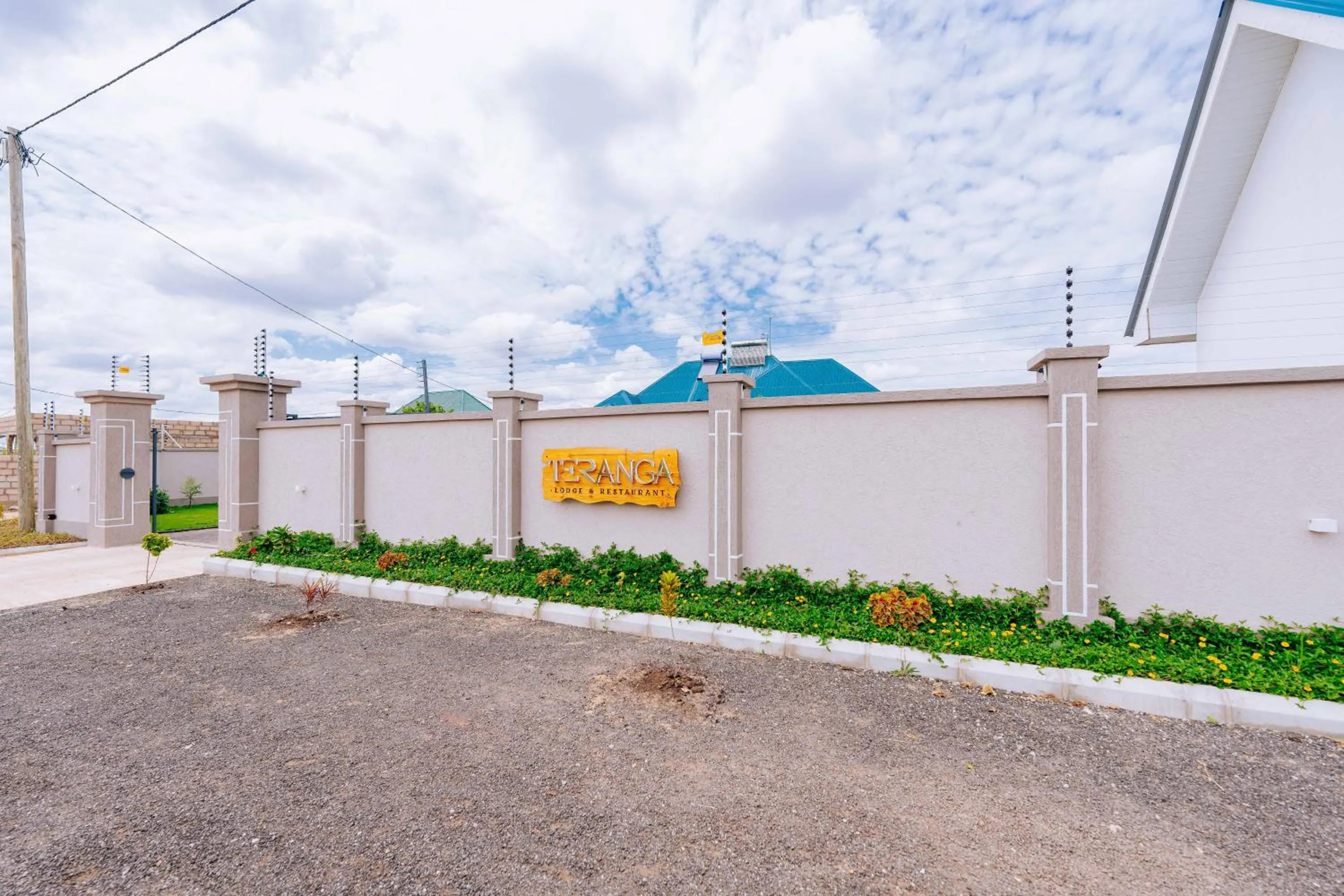 Day in Teranga Lodge and Restaurant