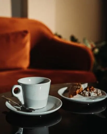 Drinks in City Hotel by Waves