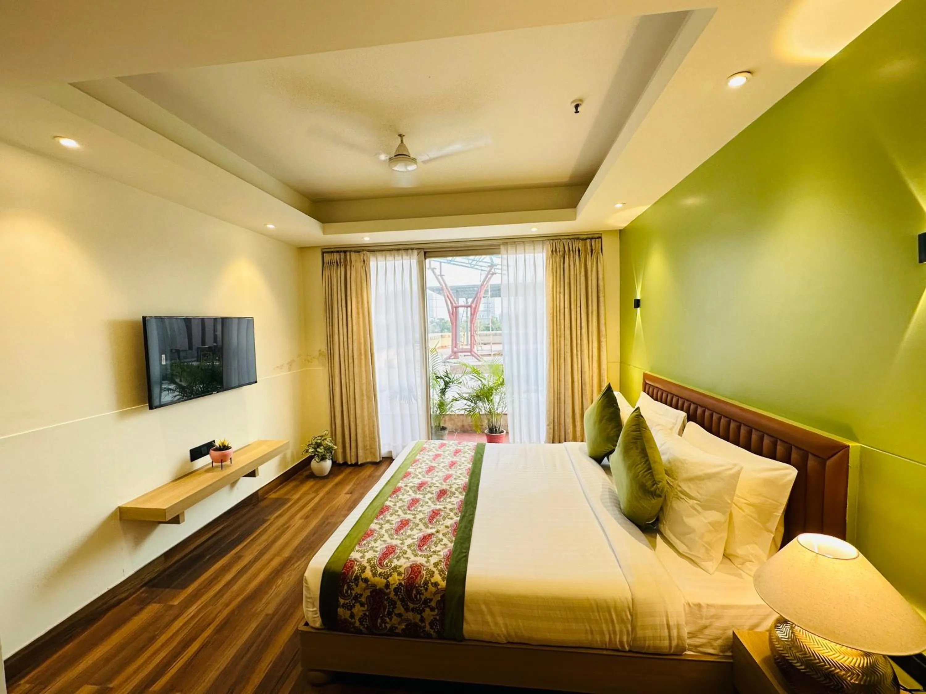 Bed in Hotel IP Swarn near Anand Vihar Vaishali Ghaziabad