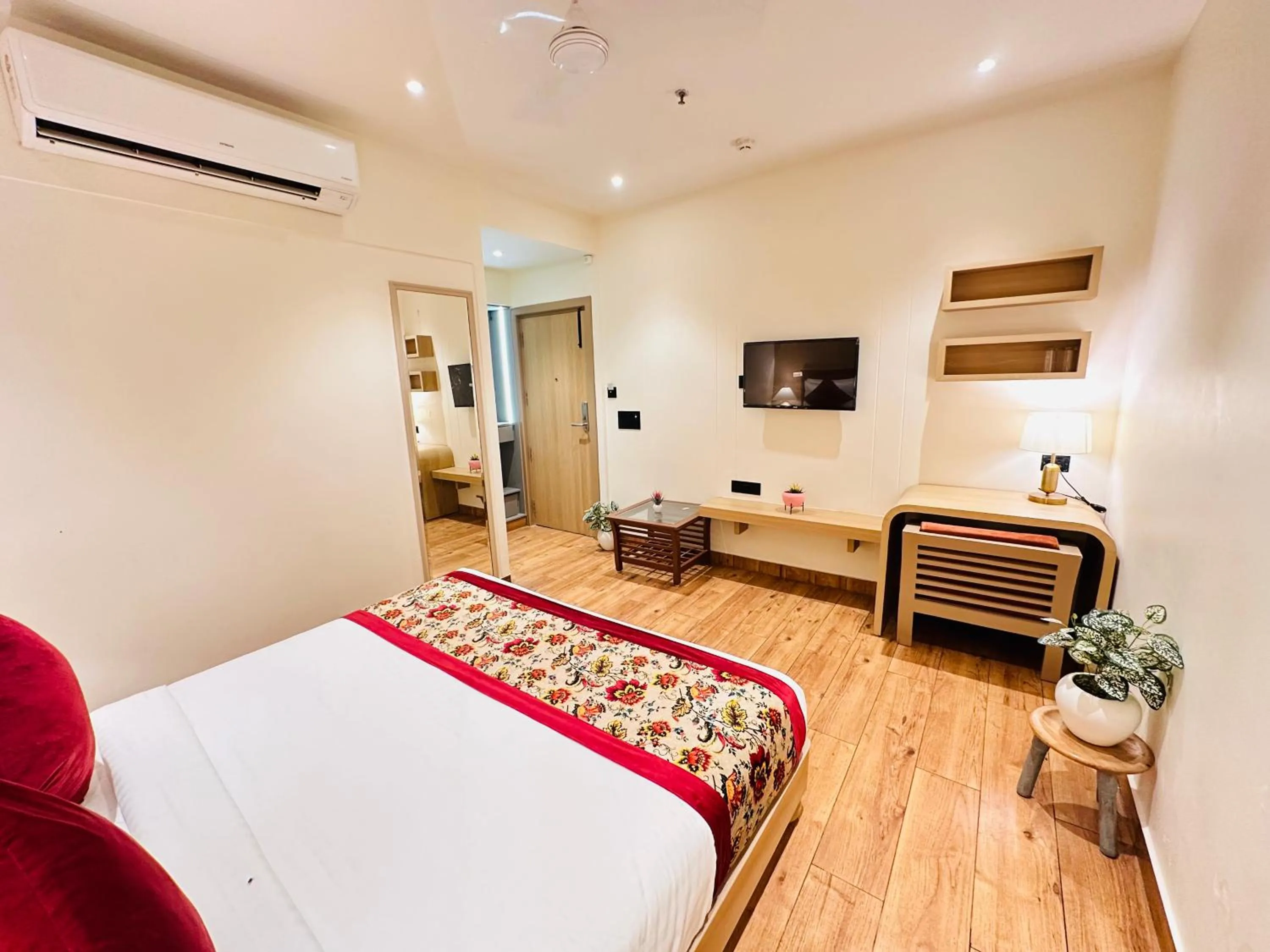 Bed in Hotel IP Swarn near Anand Vihar Vaishali Ghaziabad