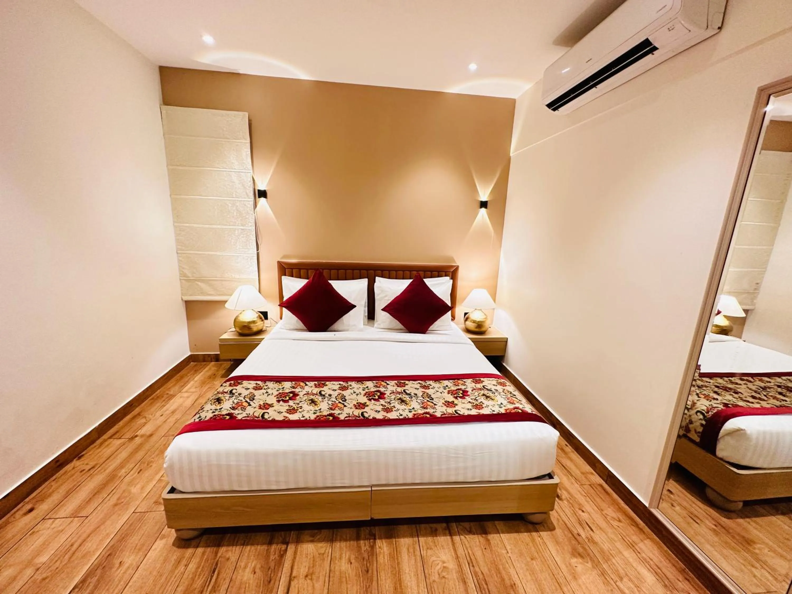 Bed in Hotel IP Swarn near Anand Vihar Vaishali Ghaziabad