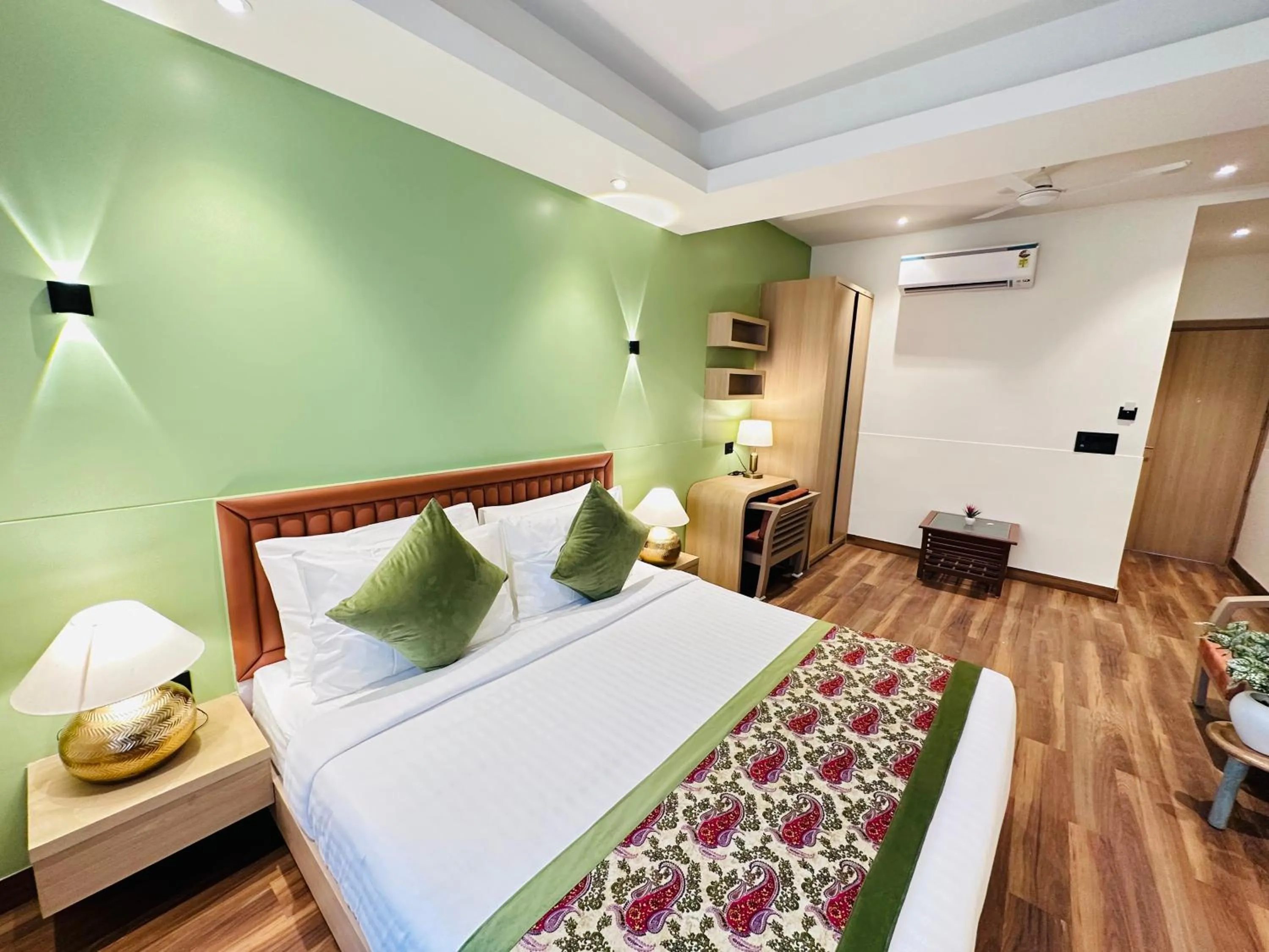 Bed in Hotel IP Swarn near Anand Vihar Vaishali Ghaziabad