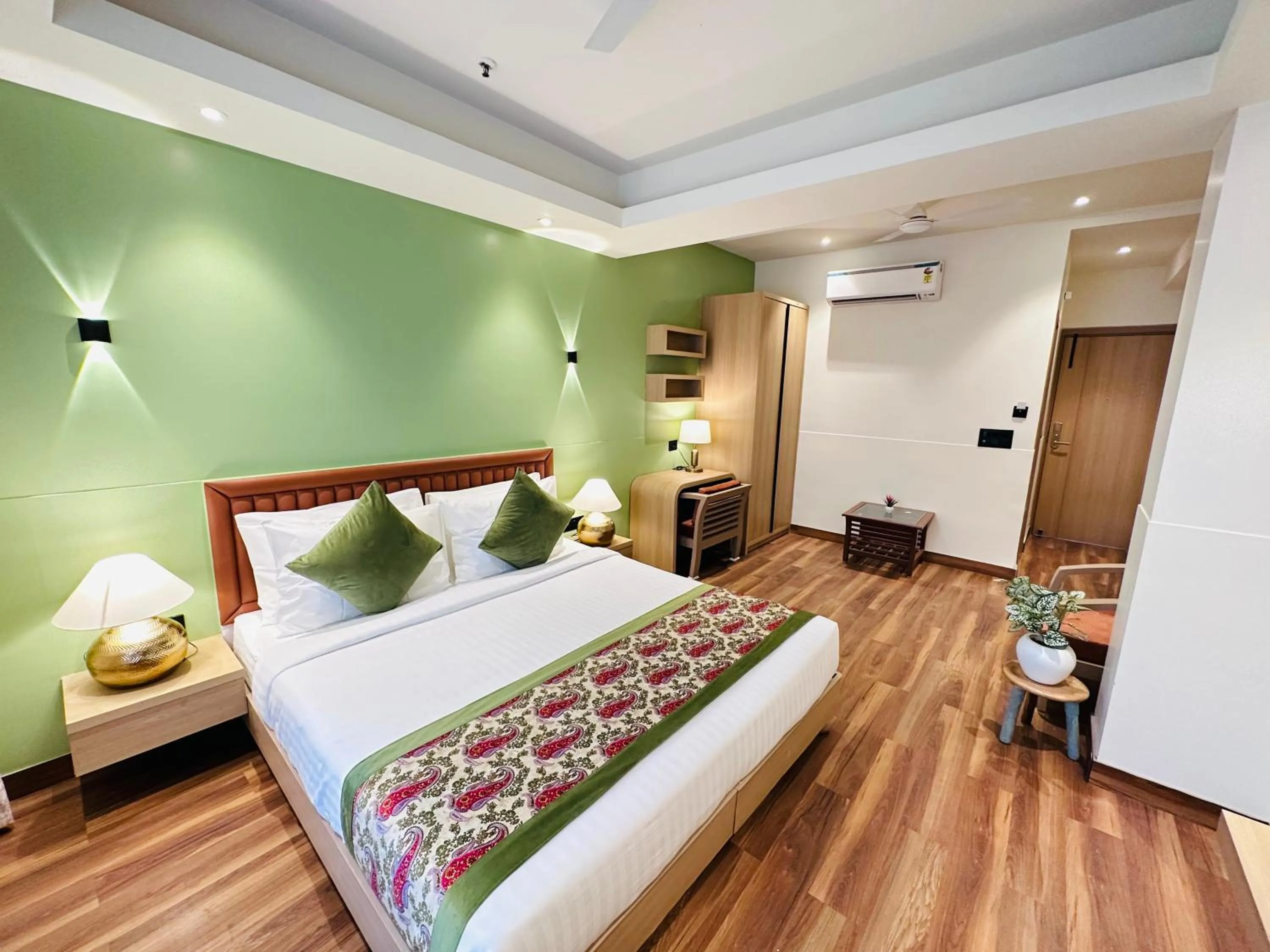 Bed in Hotel IP Swarn near Anand Vihar Vaishali Ghaziabad