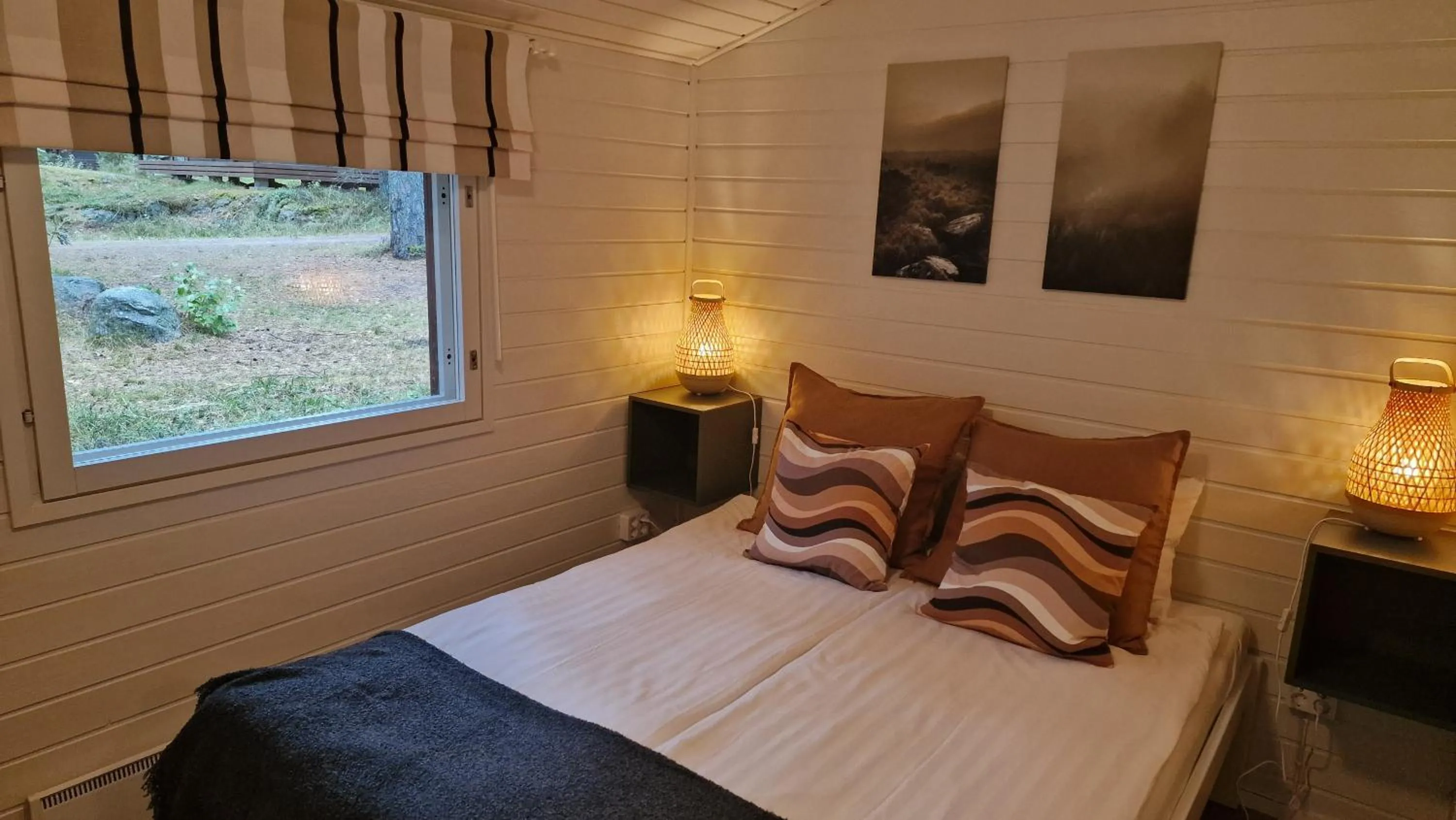 Bed in Santalahti Resort Cottages & Villas