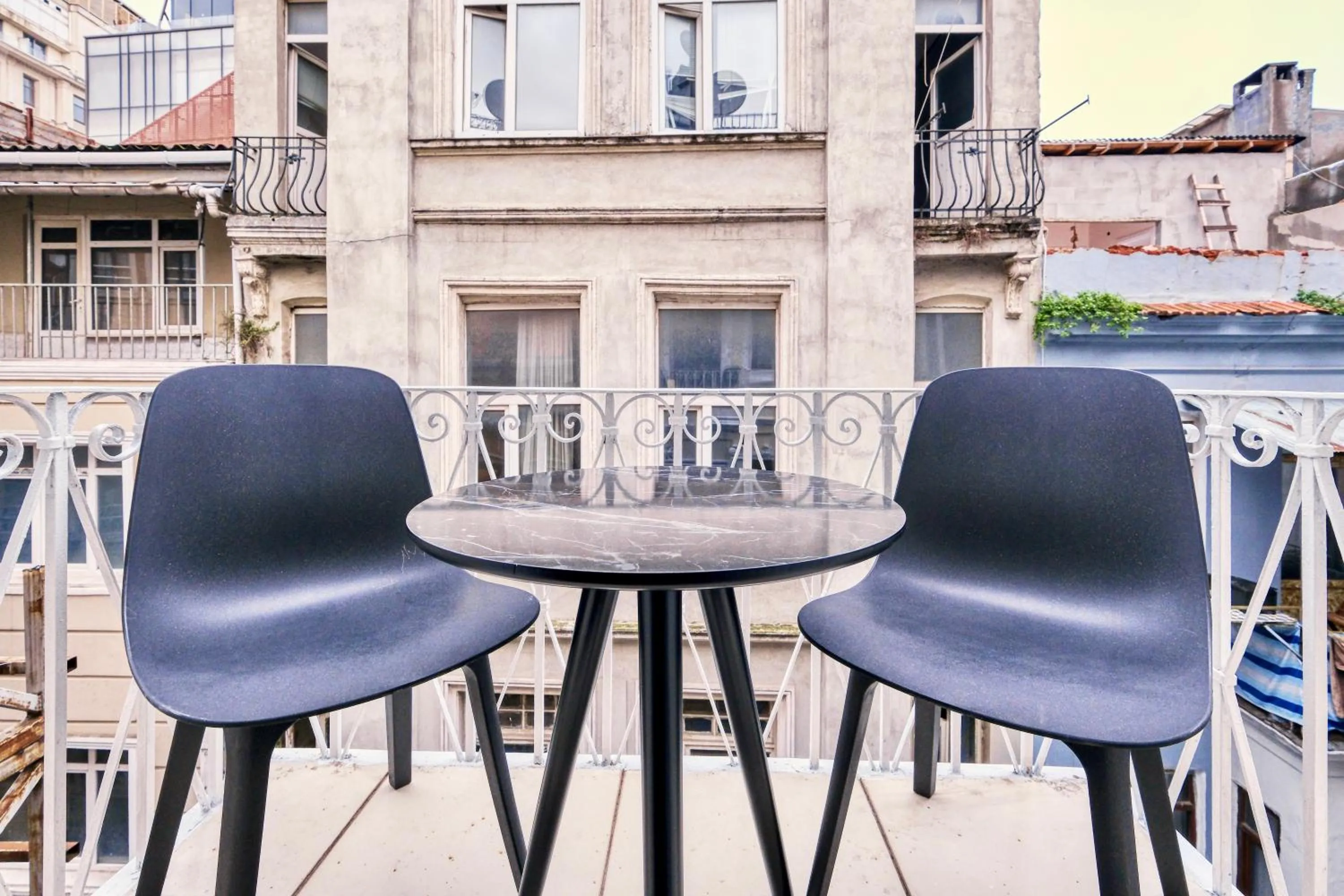 Balcony/Terrace in Hub Inn Pera
