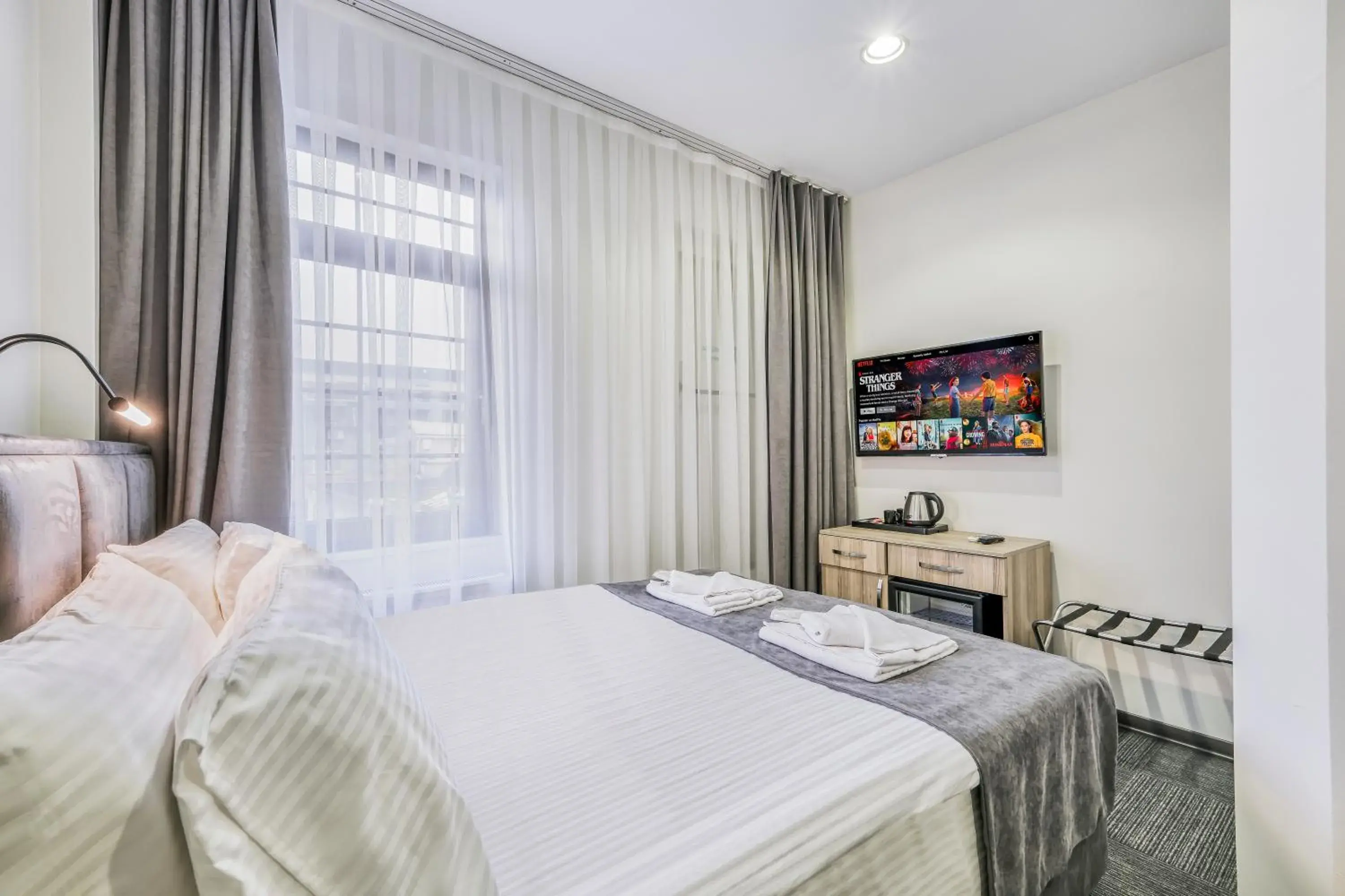 Standard Double Room in Hub Inn Pera Standard Double Room in Hub Inn Pera