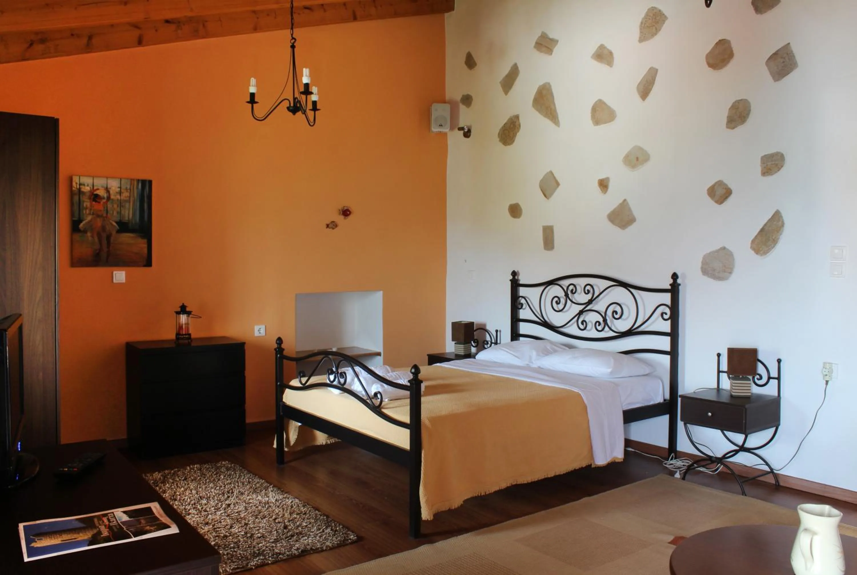 Bed in Ikaria Utopia - Cusco Studios