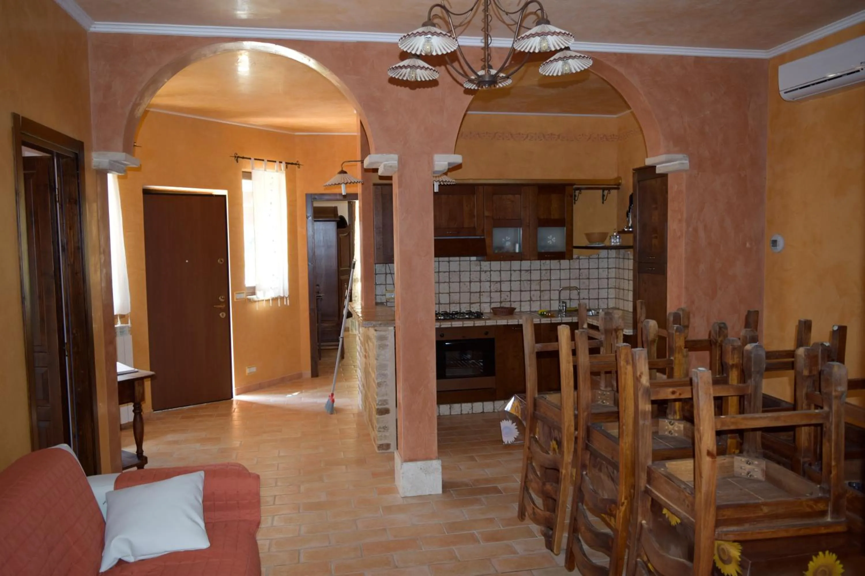 Kitchen or kitchenette in Villa Manu